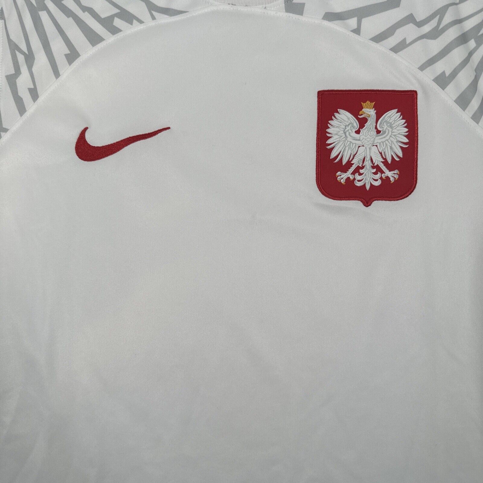 Poland 2022/2023/2024 Home Football Shirt   Medium - Football Shirt Kingdom