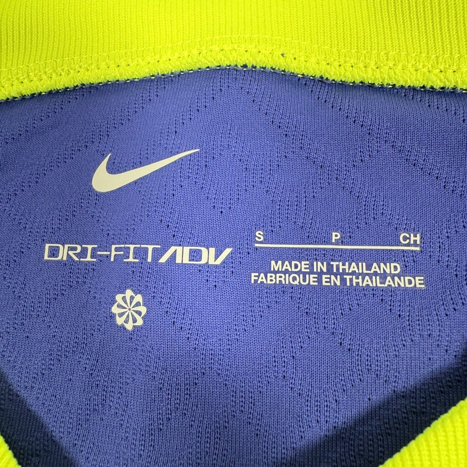 tottenham 2022 2023 away football shirt vaporknit bnwt men s small5