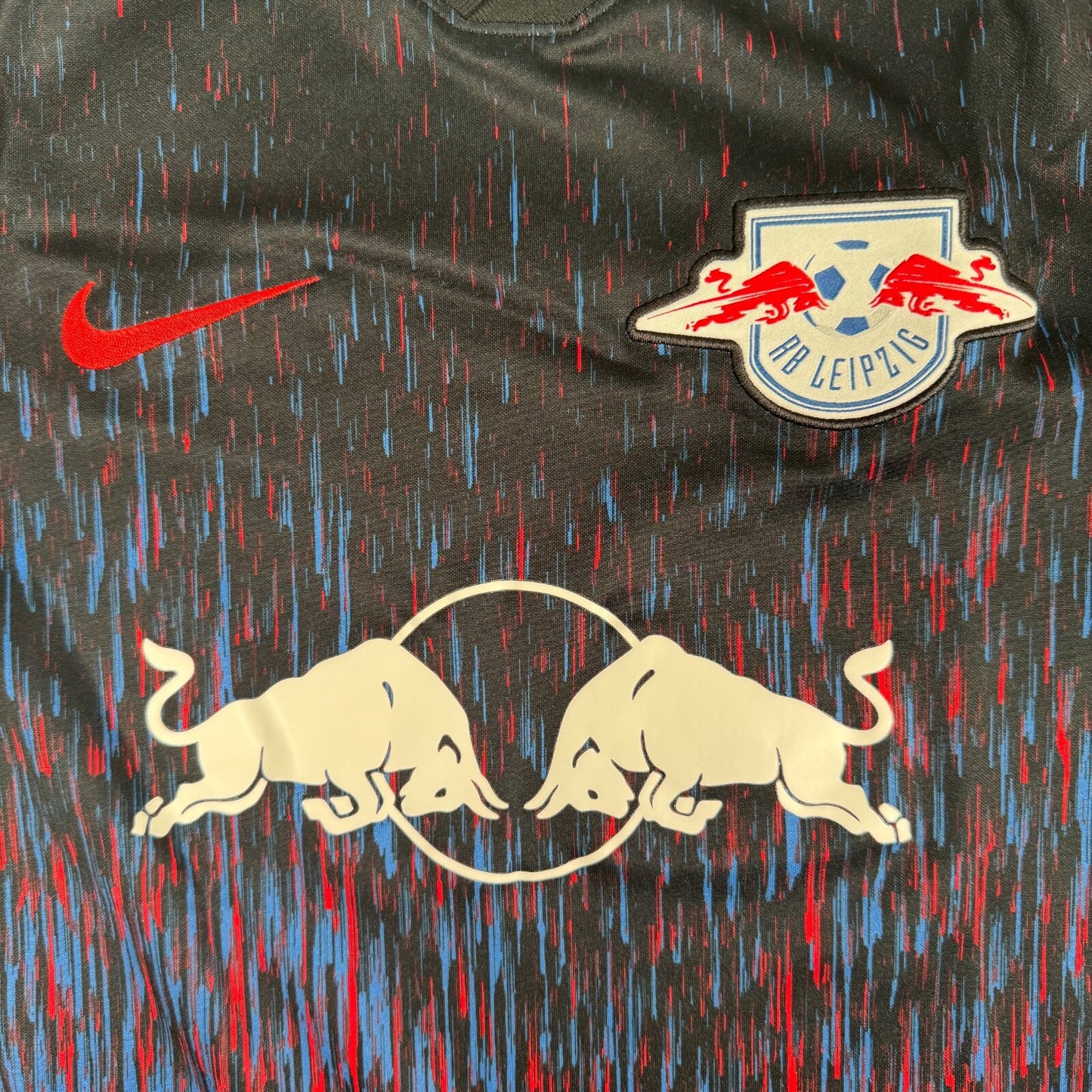 RB Leipzig 2019/2020 Third Football Shirt  Small - Football Shirt Kingdom