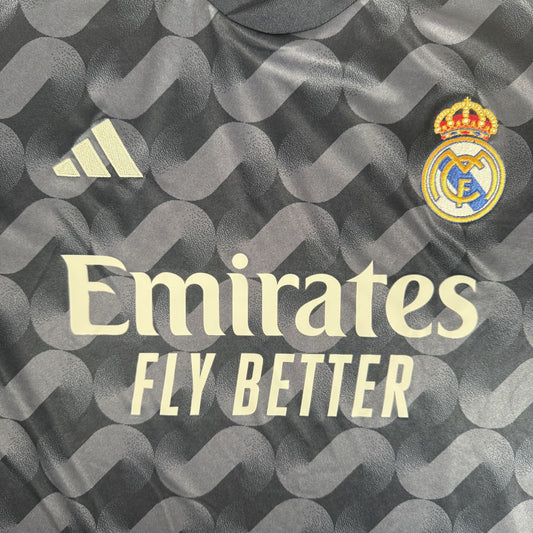 Real Madrid 2023/2024 Away Football Shirt  XL