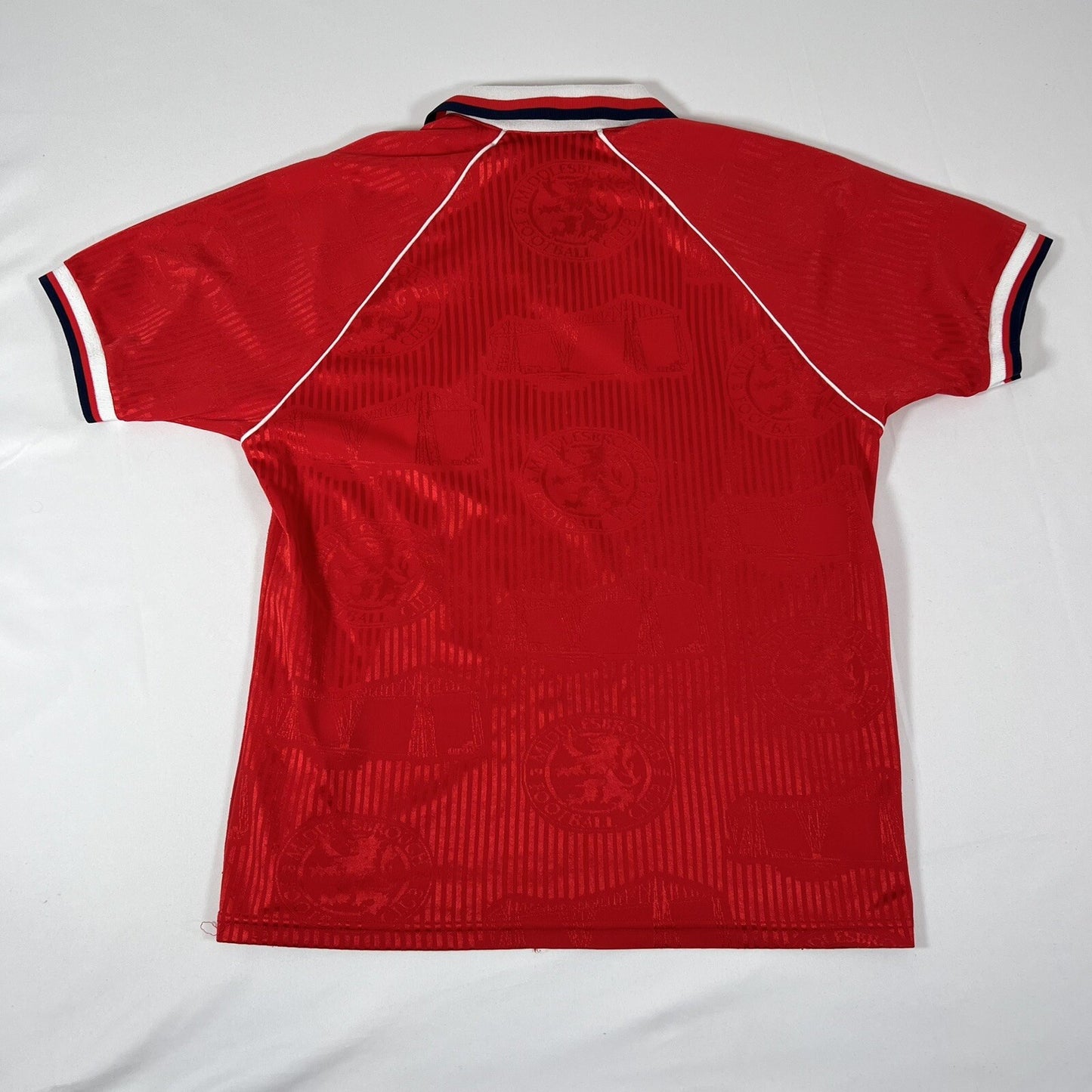 middlesbrough 1995 1996 home football shirt men s small 23
