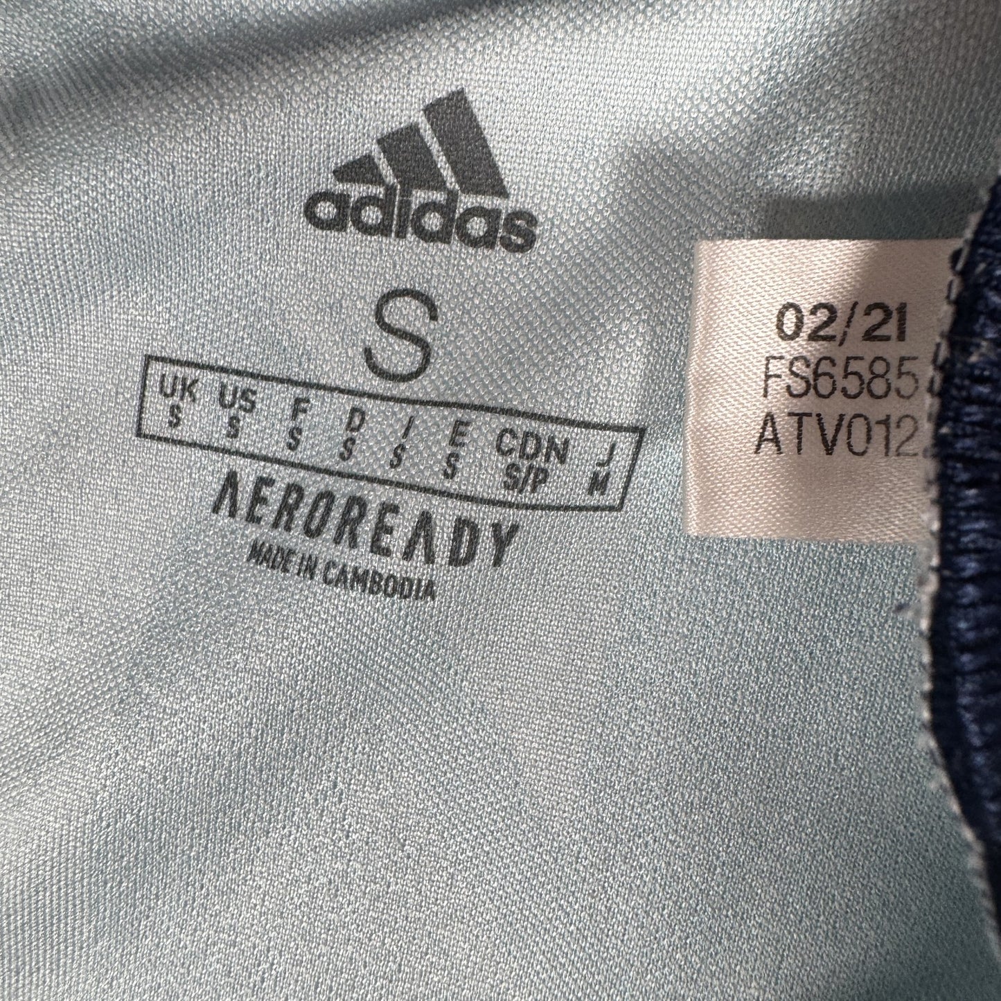 Scotland 2020/2021/2022 Away Football Shirt  Small