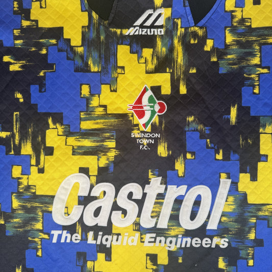 Swindon Town 1996/1997 Goalkeeper Football Shirt  Large