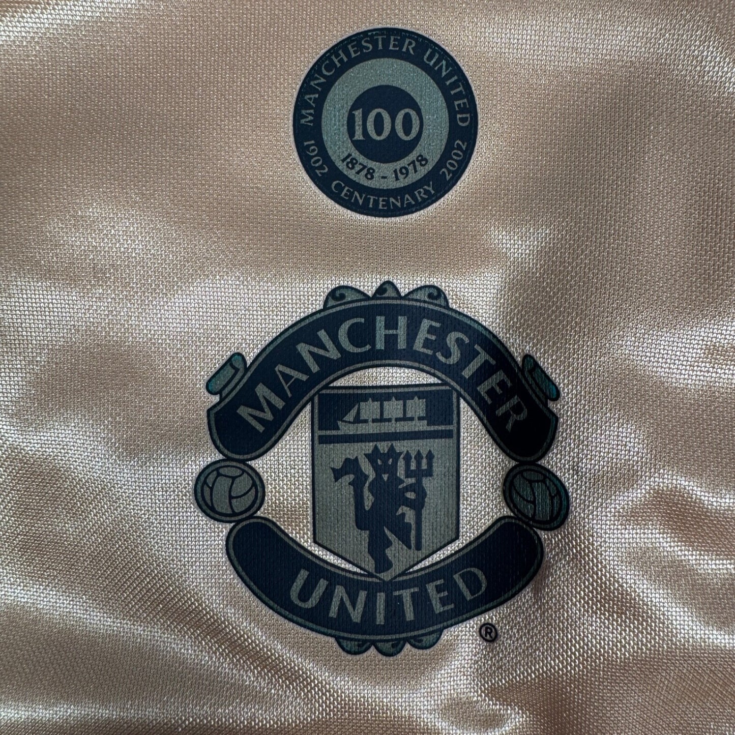 manchester united 2001 2002 away football shirt long sleeve medium9