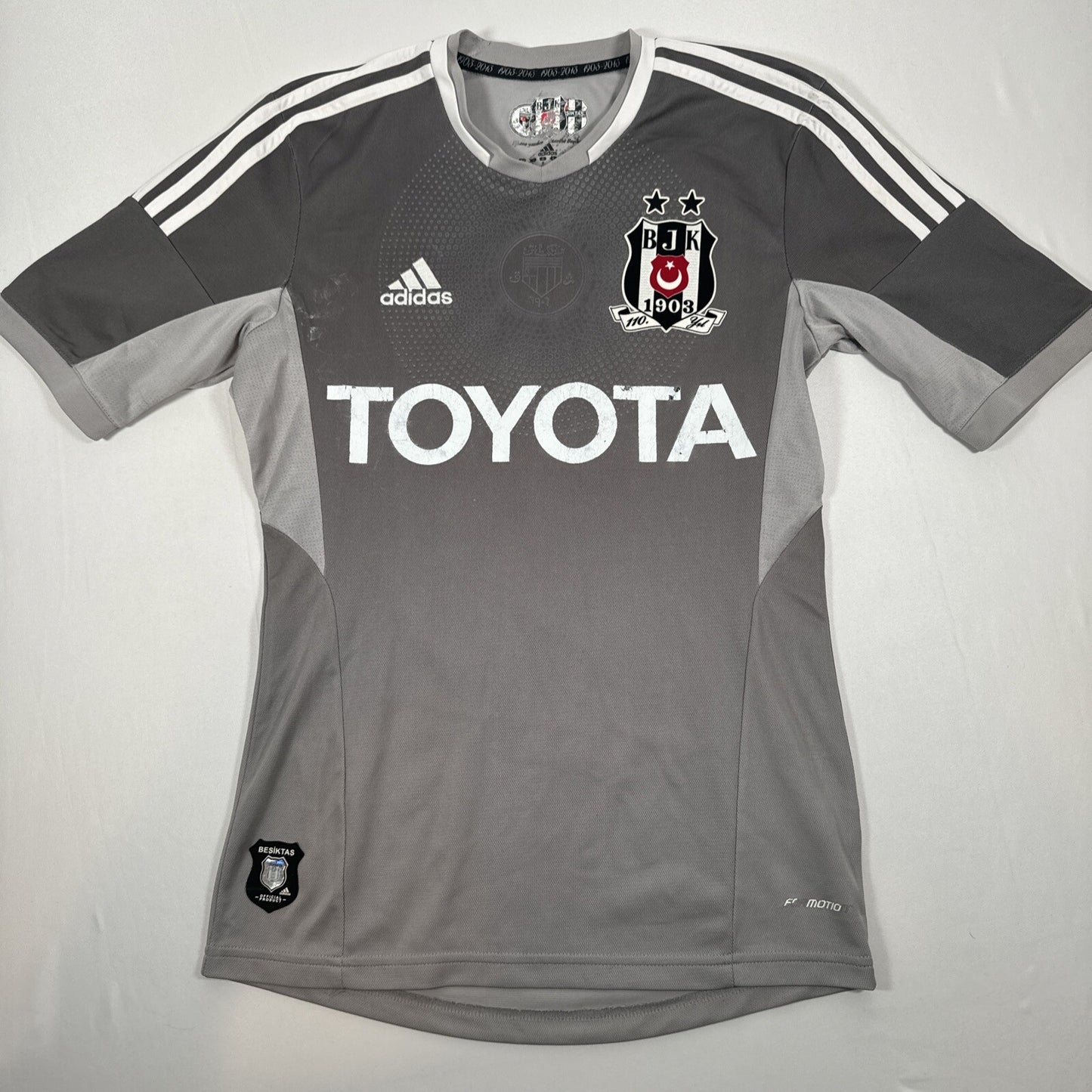 besiktas 2013 2014 third football shirt formotion small2