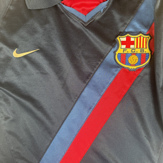 Barcelona 2002/2003/2004 Away Third Football Shirt  Medium