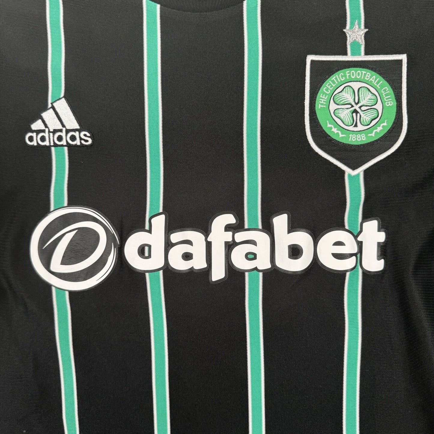 Celtic 2022/2023 Away Football Shirt Men’s Small - Football Shirt Kingdom