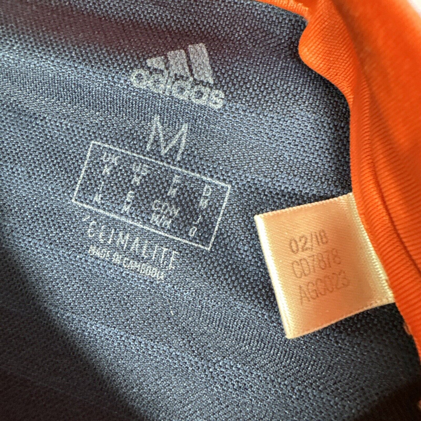 Valencia 2018/2019 Away Football Shirt Medium - Football Shirt Kingdom