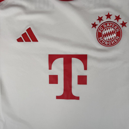 Bayern Munich 2023/2024 Home Football Shirt  Large