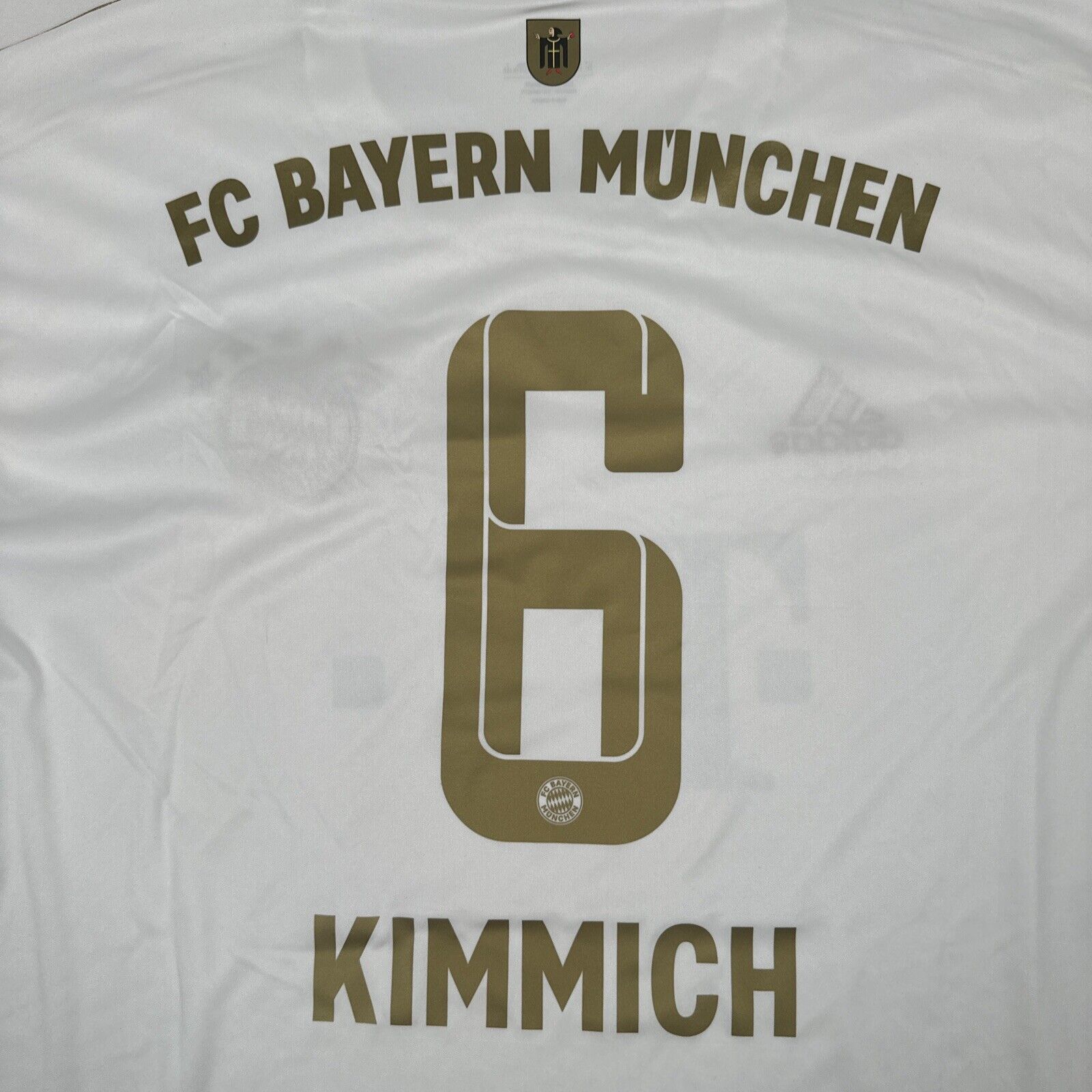 KIMMICH 6 Bayern Munich 2022/2023 Away Football Shirt  2XL XXL - Football Shirt Kingdom