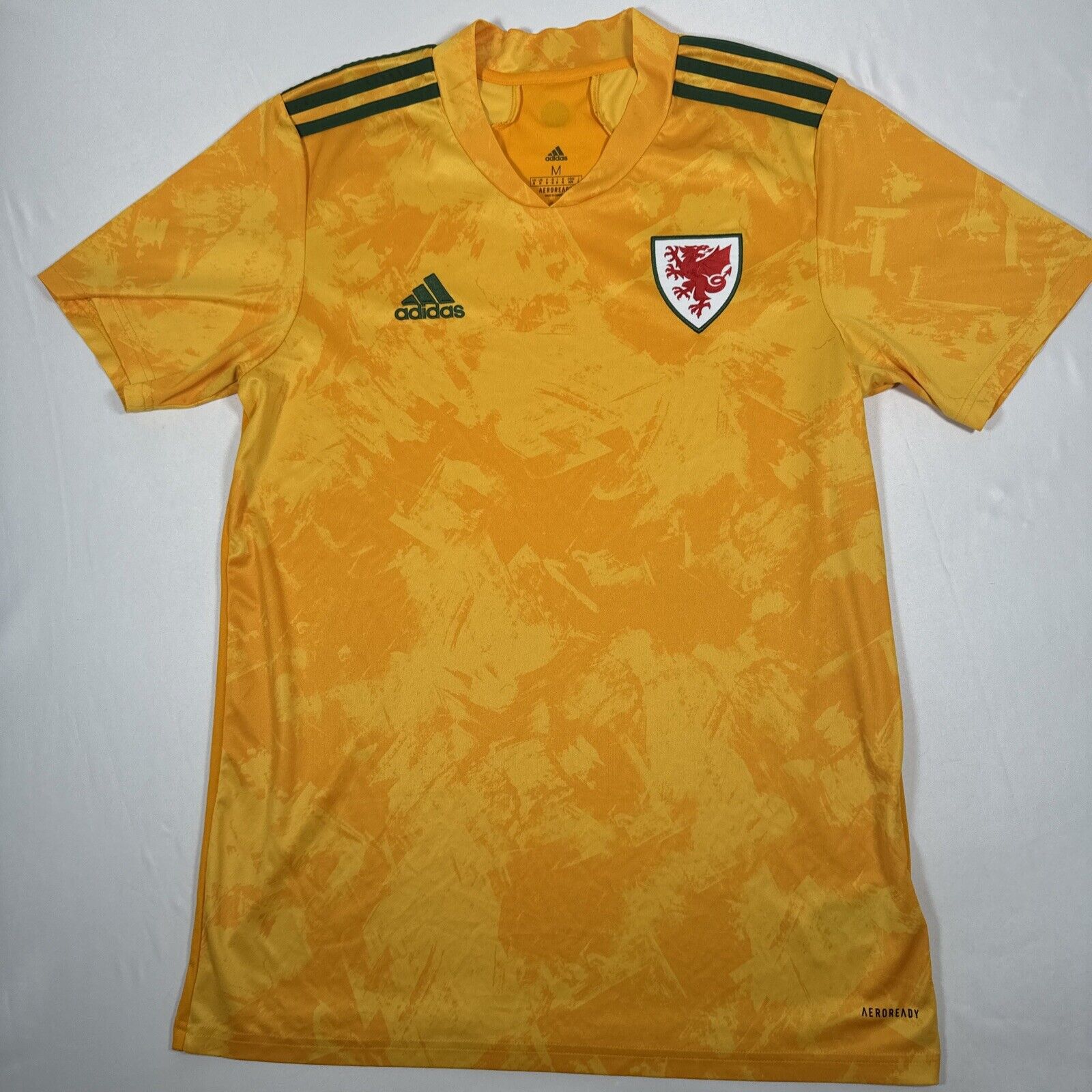 wales 2020 2021 2022 away football shirt men s medium2