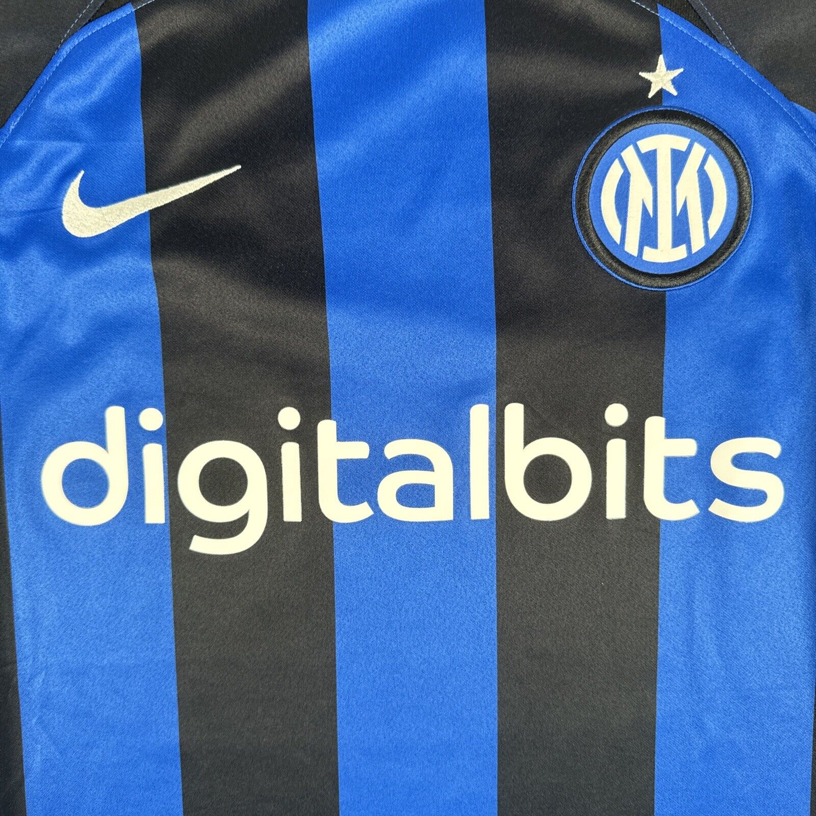 Inter Milan 2022/2023 Home Football Shirt  Men’s Medium - Football Shirt Kingdom