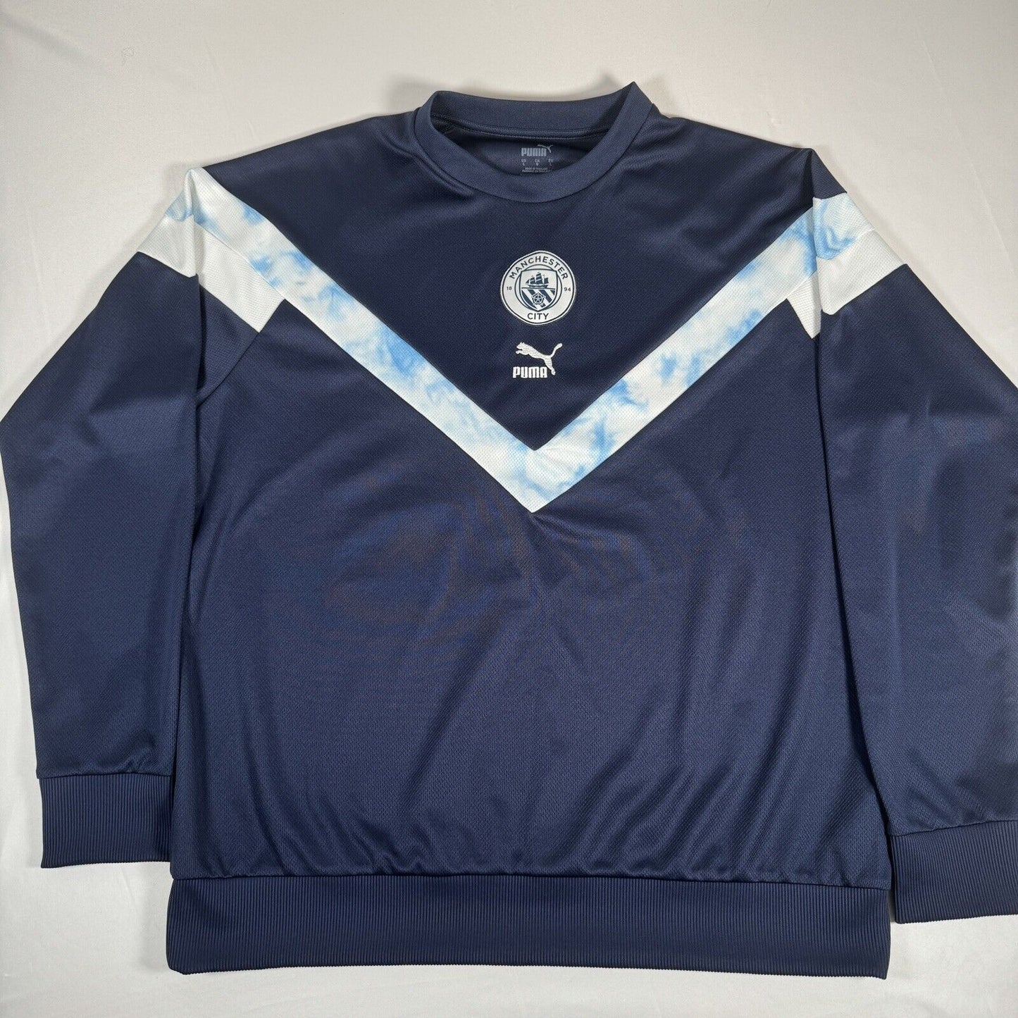manchester city iconic crewneck puma football sweatshirt large2