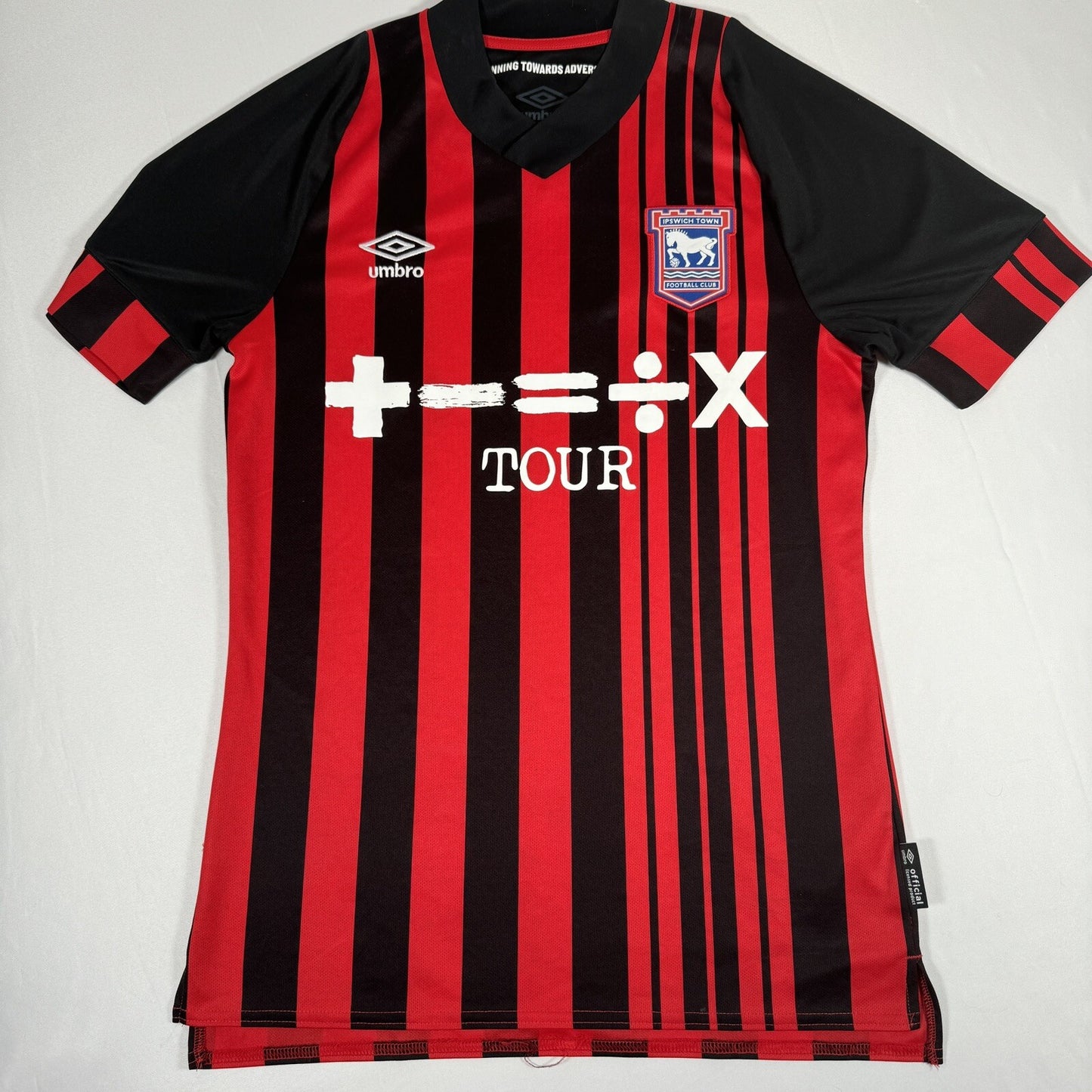 Ipswich Town 2022/2023 Away Football Shirt Ed Sheeran Small - Football Shirt Kingdom
