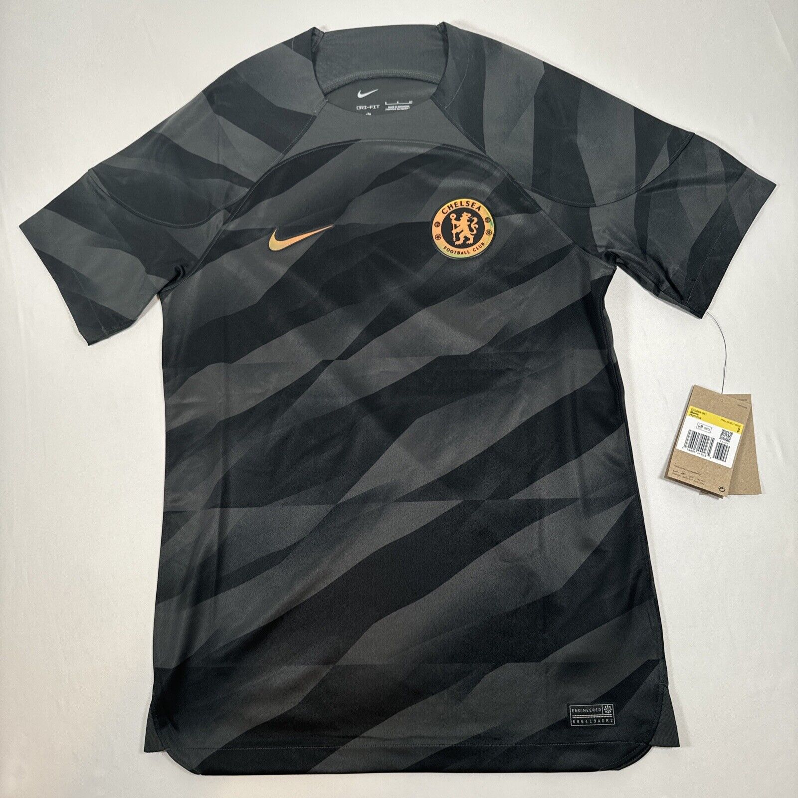 chelsea 2023 2024 goalkeeper football shirt bnwt small2