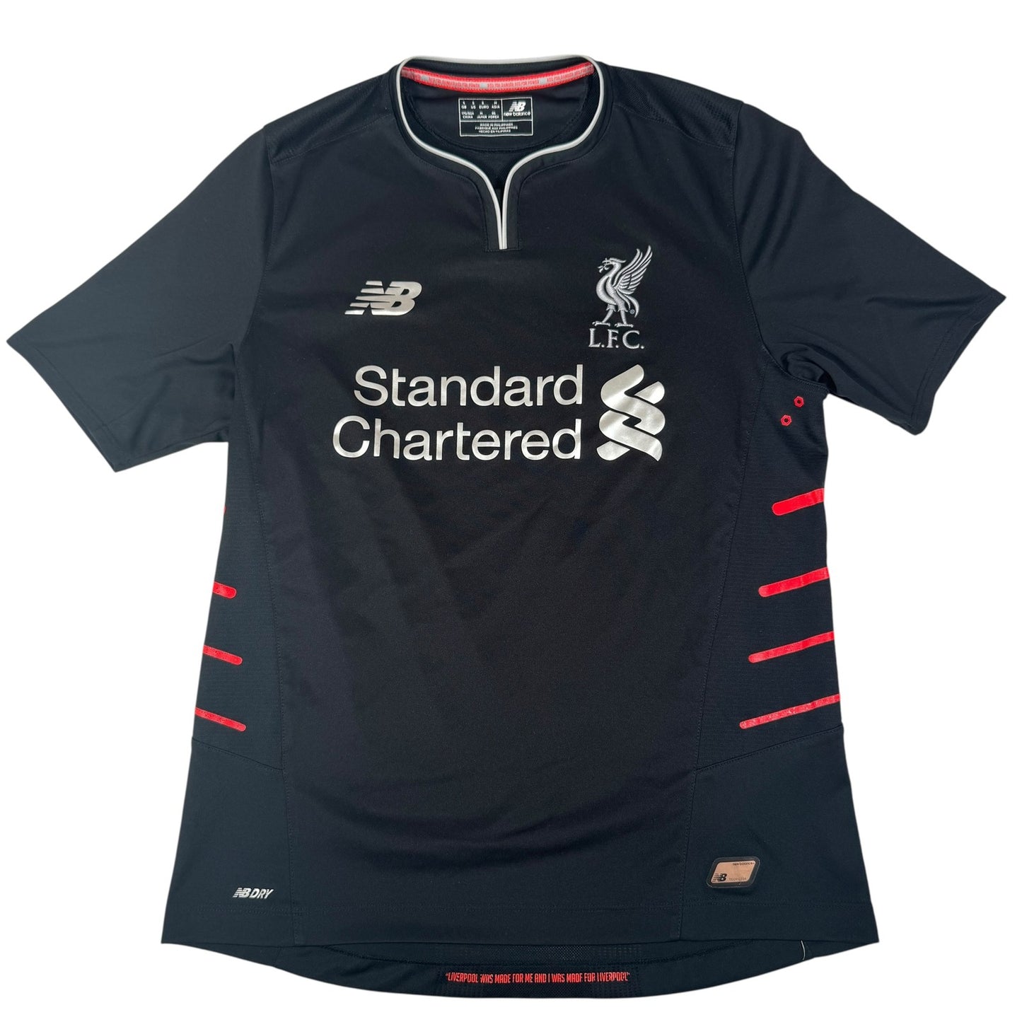 Liverpool 2016/2017 Away Football Shirt Small
