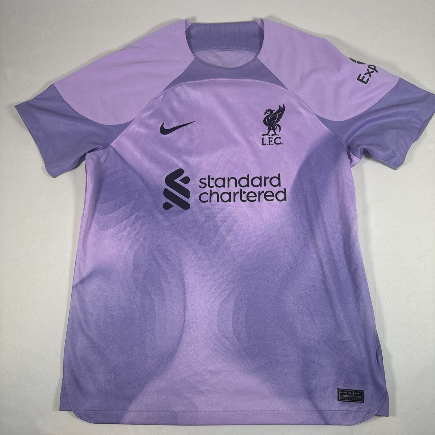 liverpool 2022 2023 goalkeeper football shirt large2