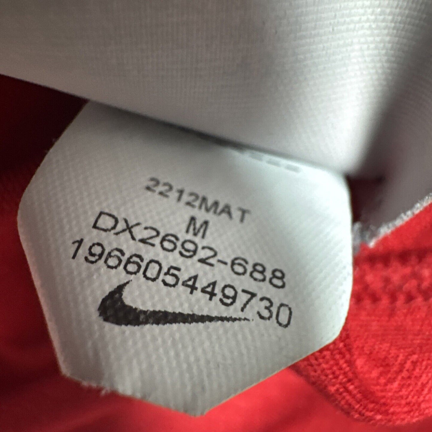 liverpool 2023 2024 home football shirt men s medium 14