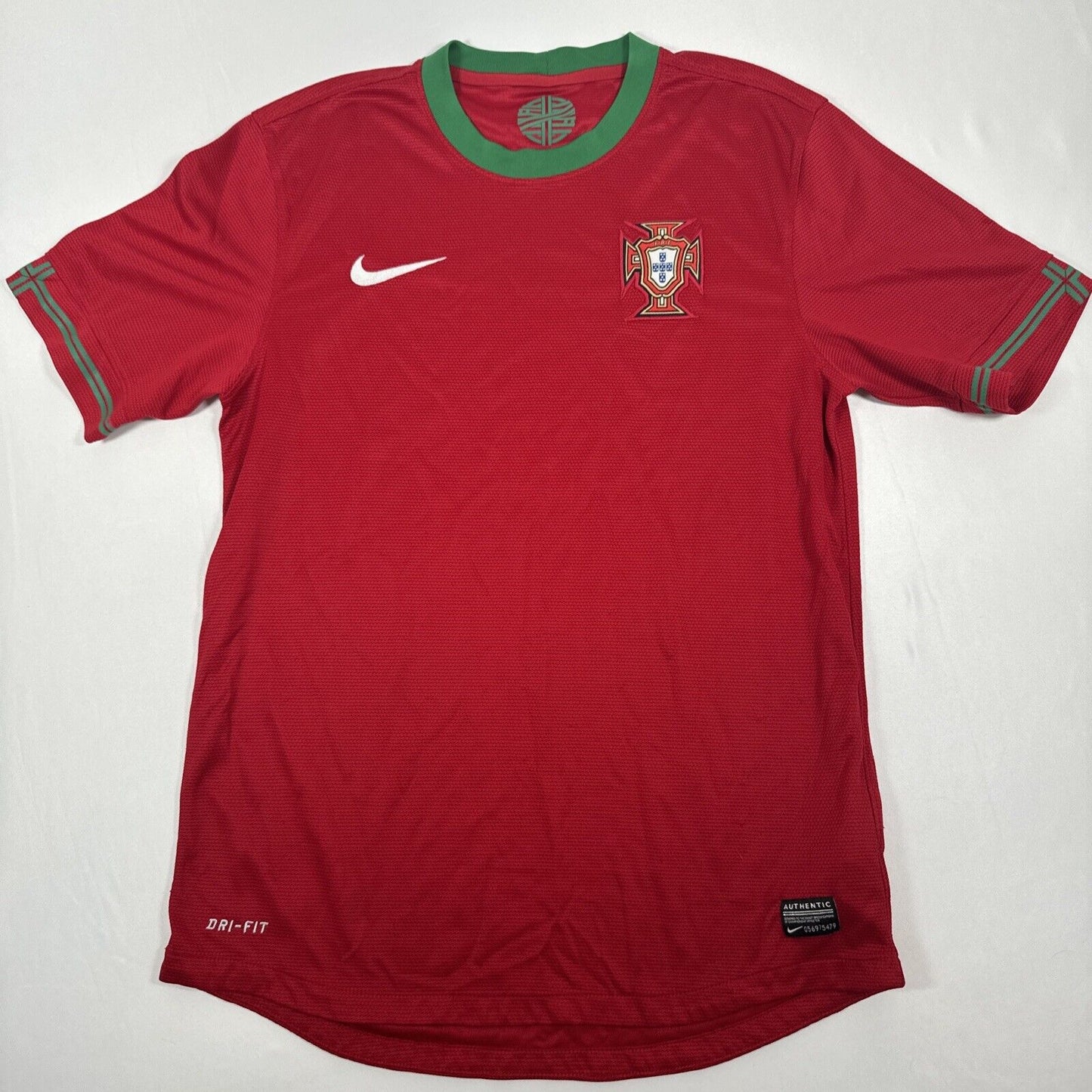 portugal 2012 2013 home football shirt men s medium2
