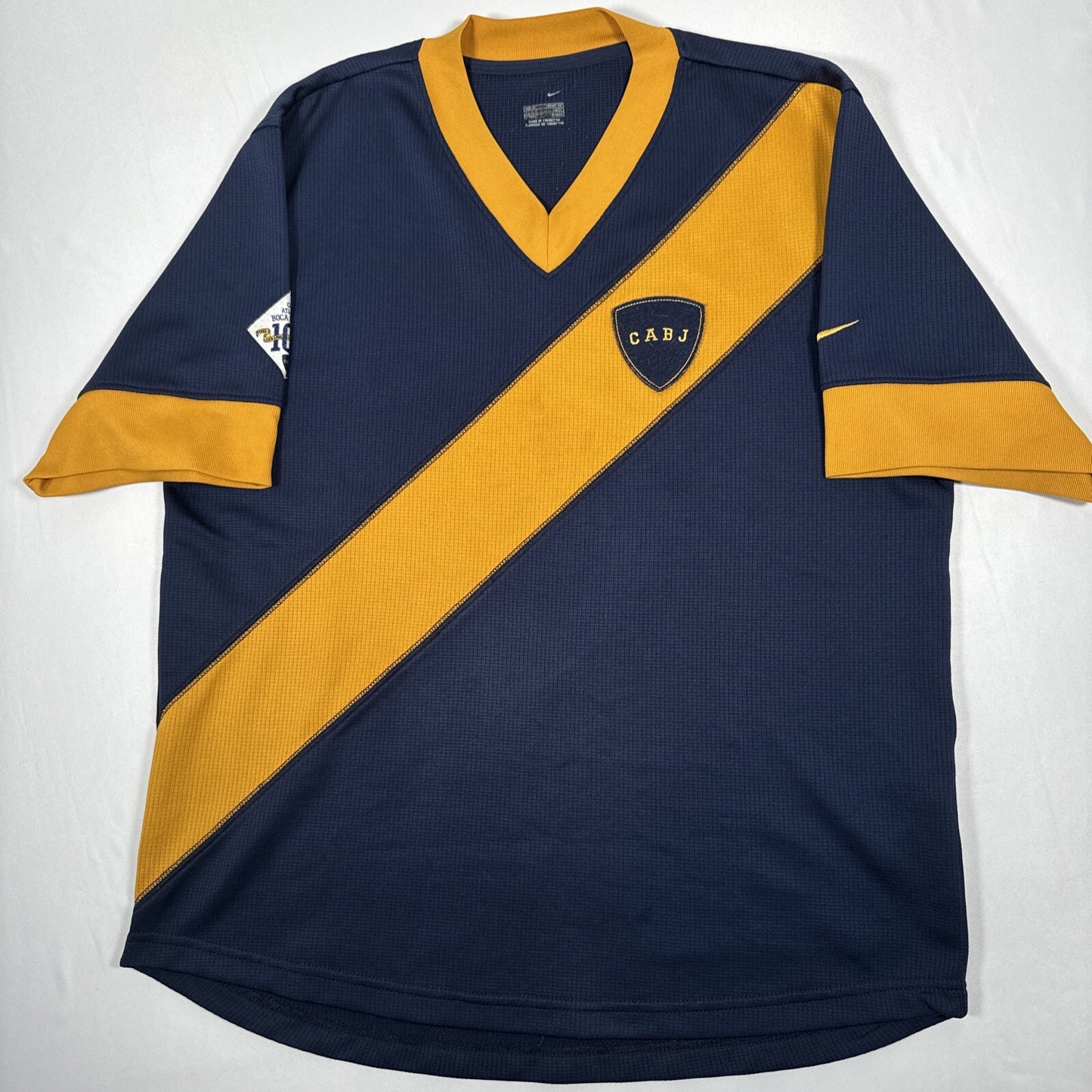 Boca Juniors 2005/2006 Centenary Football Shirt Men’s Medium - Football Shirt Kingdom