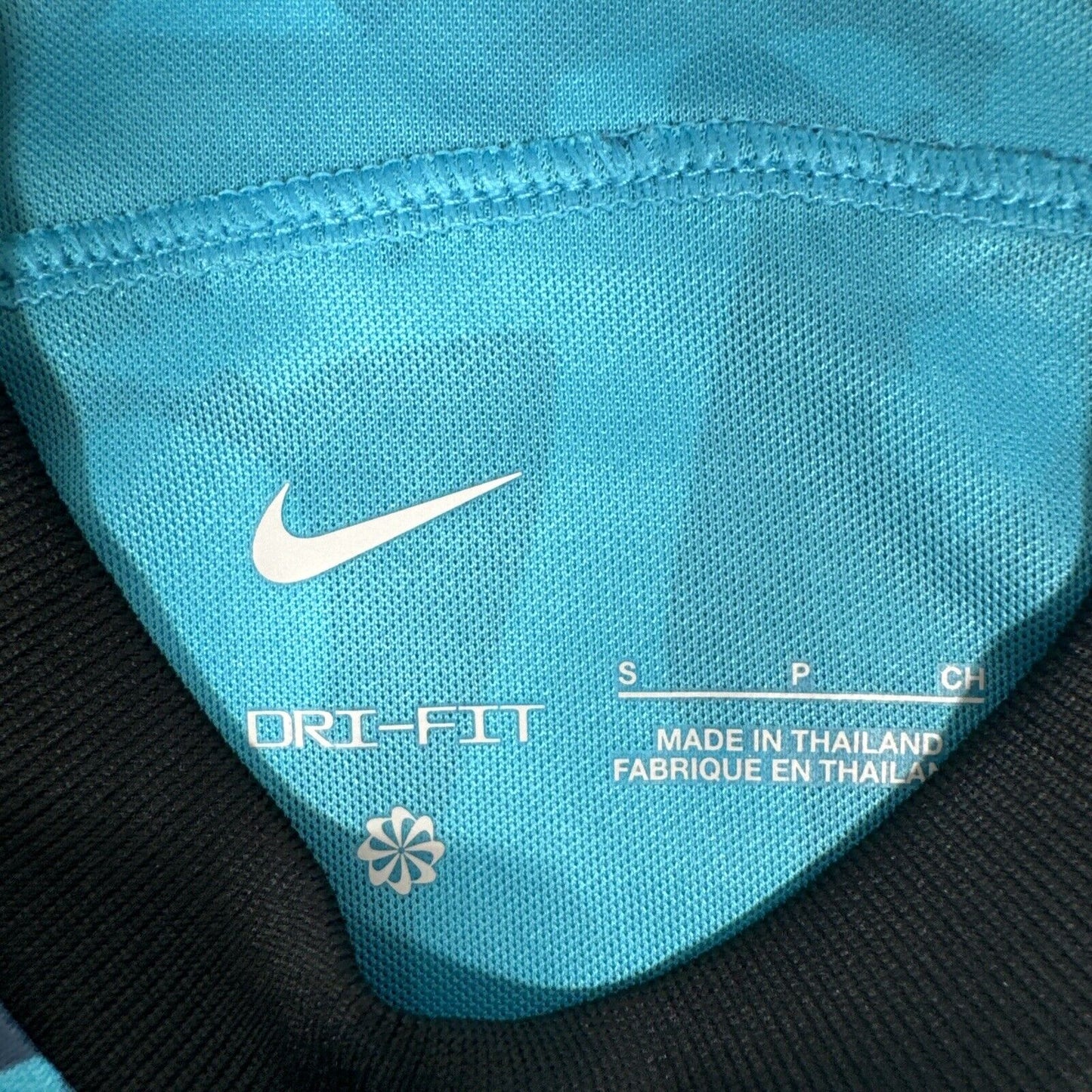 tottenham hotspur 2022 2023 third football shirt bnwt men s small4