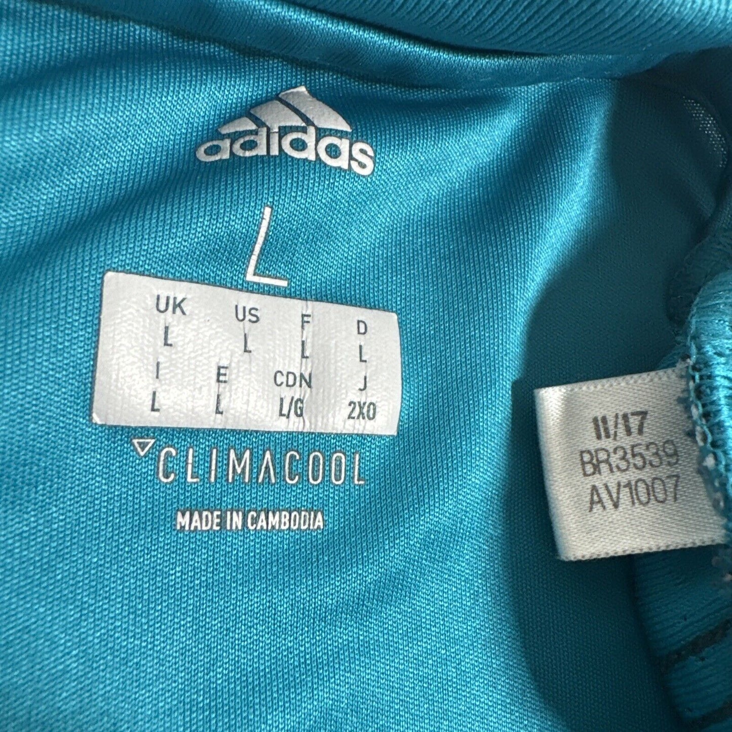 real madrid 2017 2018 third football shirt men s large 14