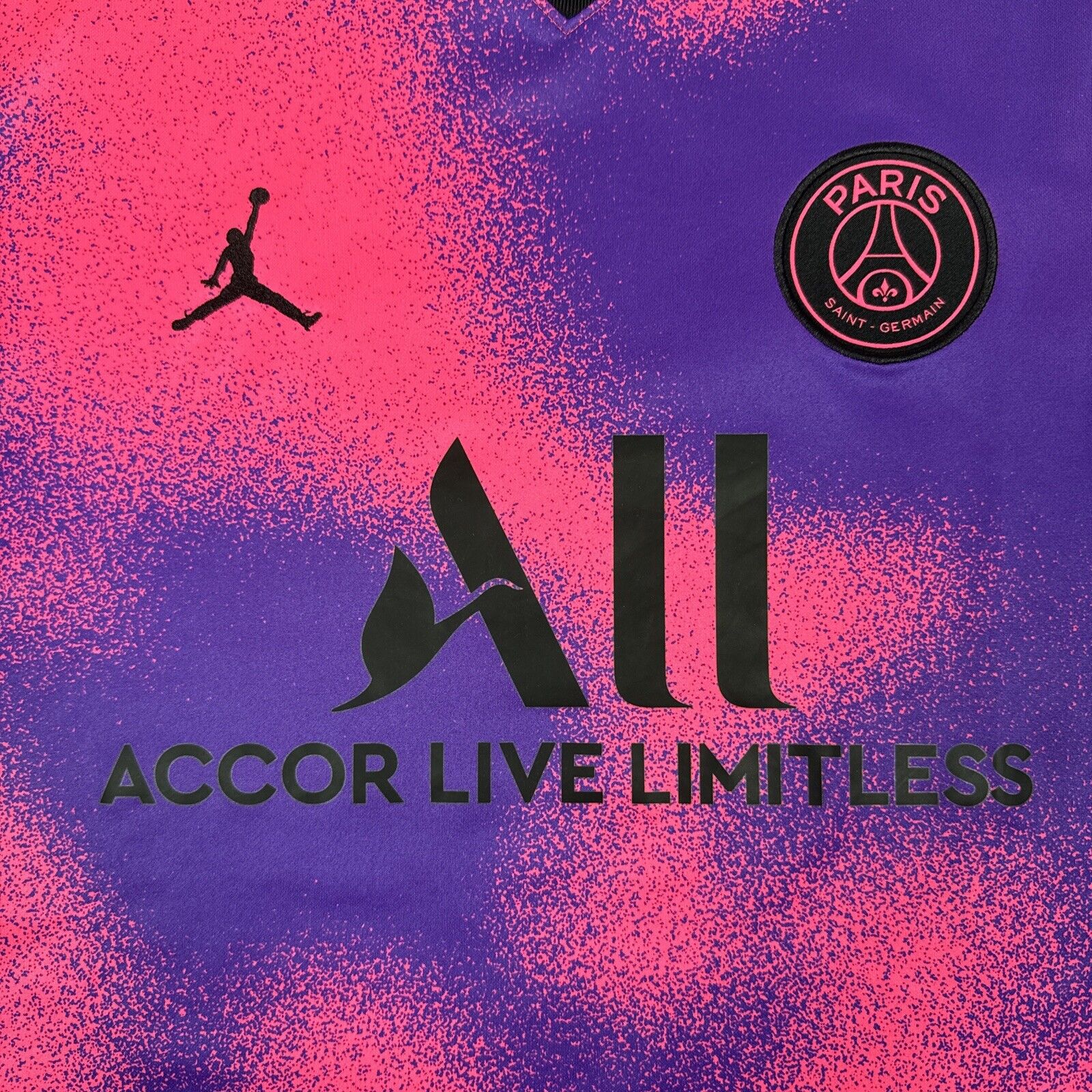 PSG Paris Saint Germain 2020/2021 Fourth Football Shirt Medium - Football Shirt Kingdom