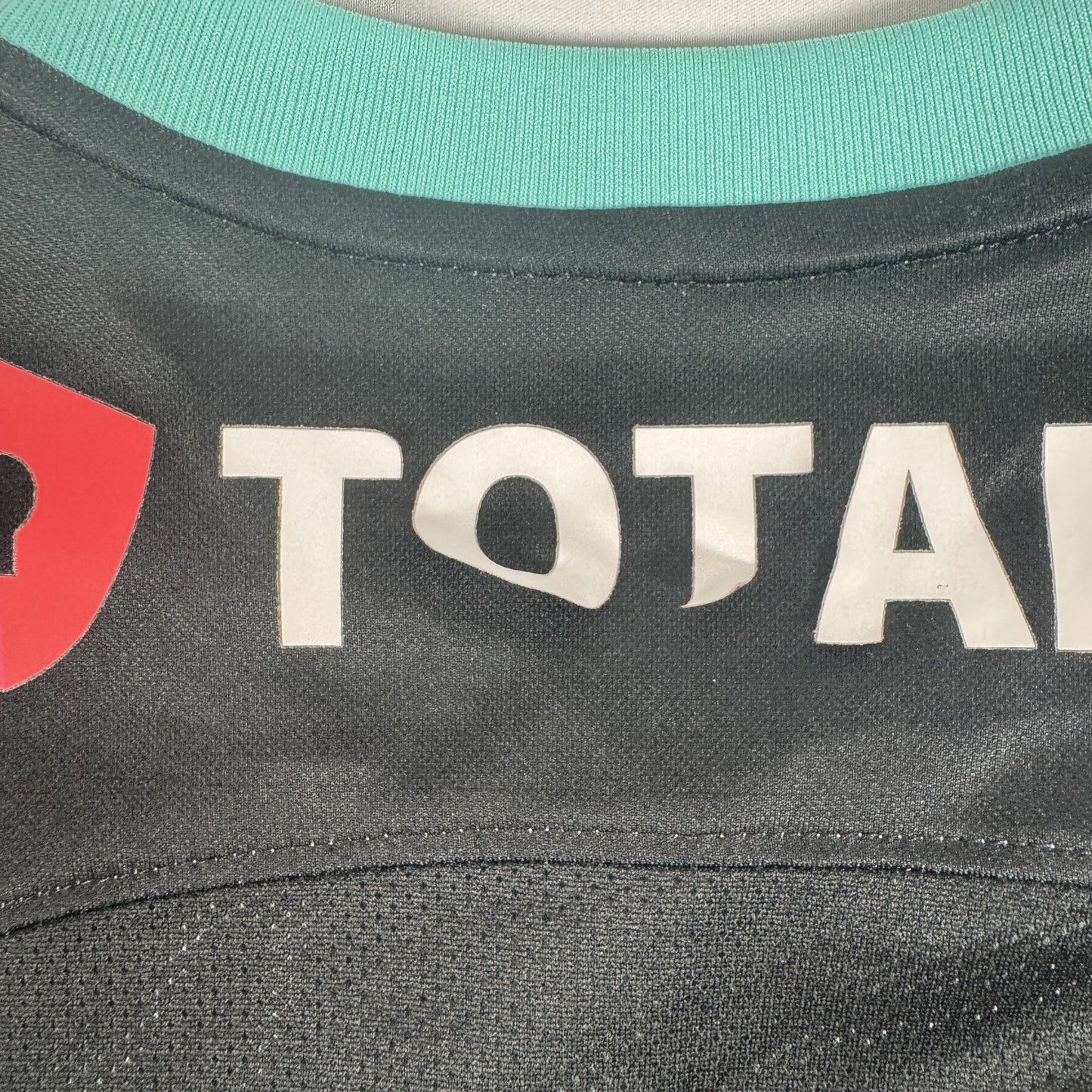 Portsmouth 2024/2025 Away Football Shirt  Medium