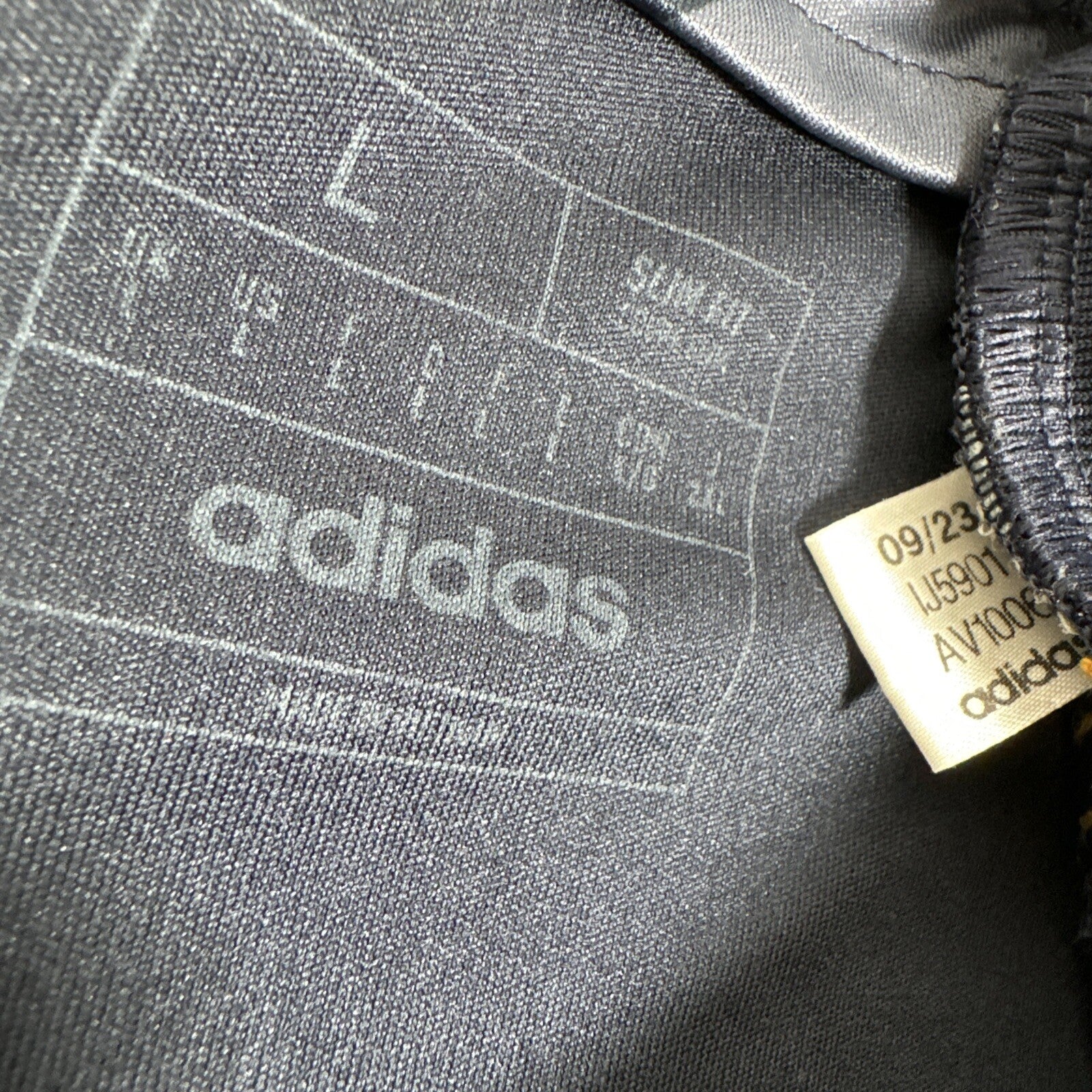 real madrid 2023 2024 away football shirt men s large4