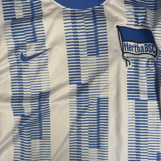 Hertha Berlin 2021/2022 Home Football Shirt Medium