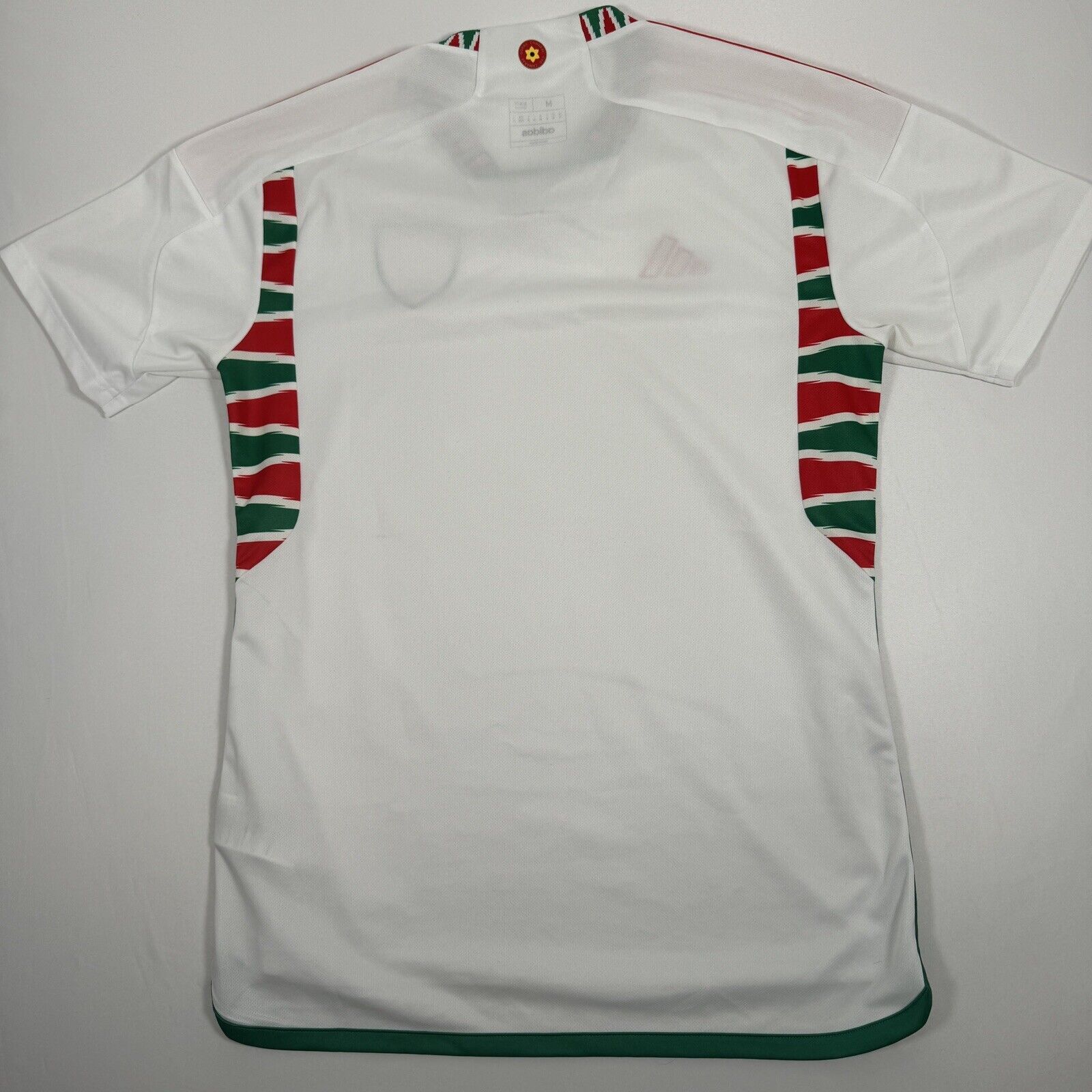 wales 2022 2023 2024 away football shirt men s medium3