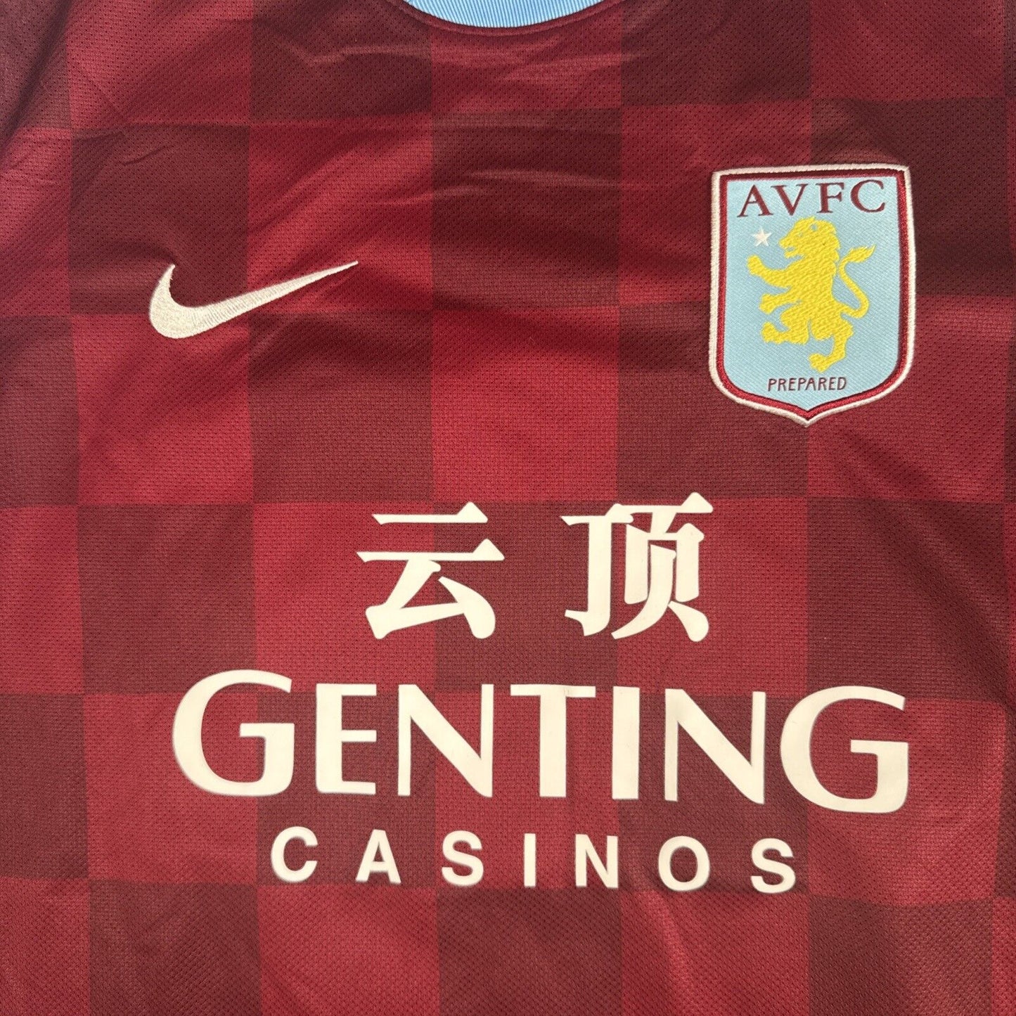 gardner 38 aston villa 2011 2012 home football shirt medium2