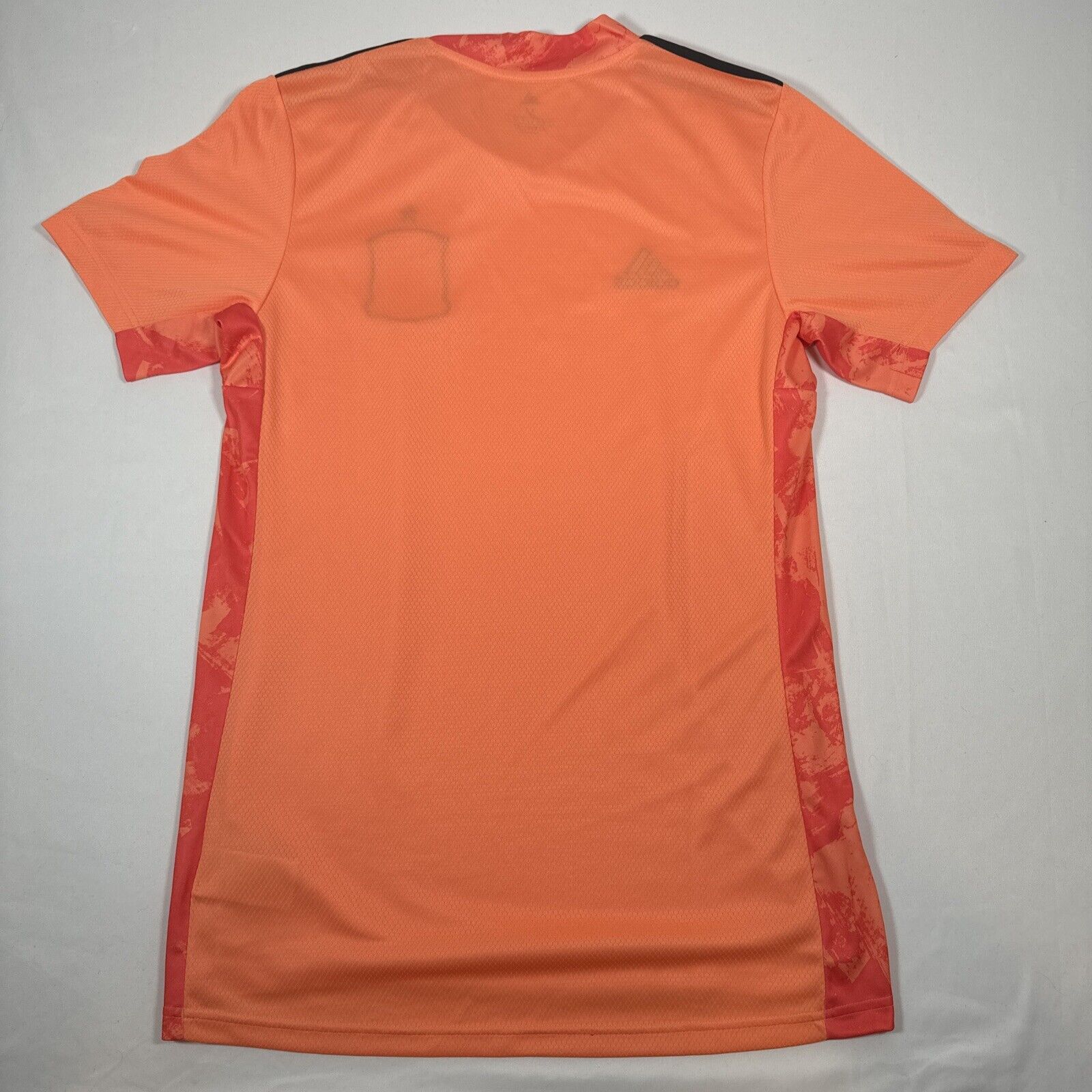 spain 2020 2021 2022 goalkeeper football shirt medium 13