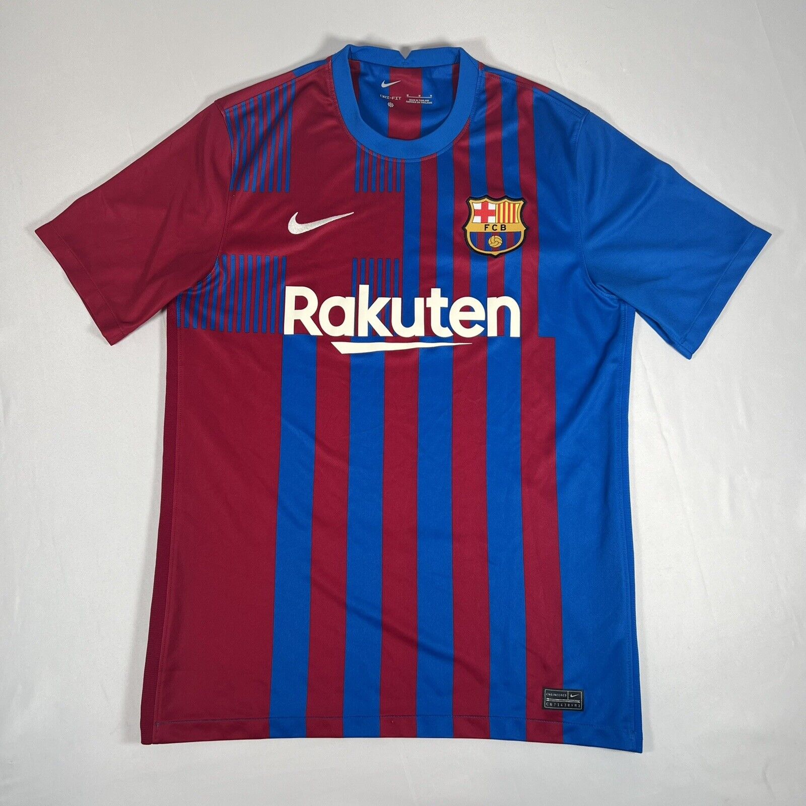 barcelona 2021 2022 home football shirt men s medium 12