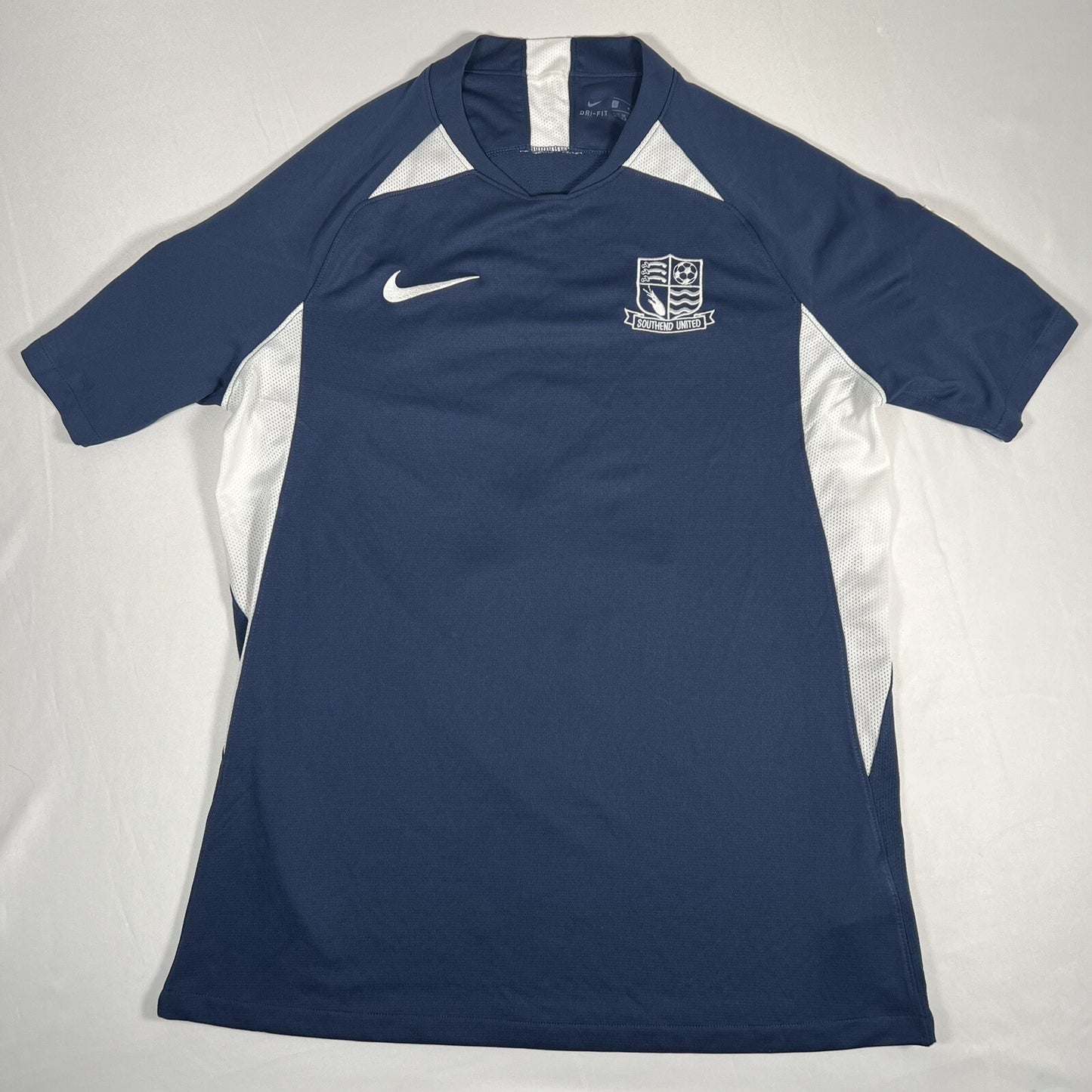 vassell 6 southend united 2019 2020 home football shirt large4