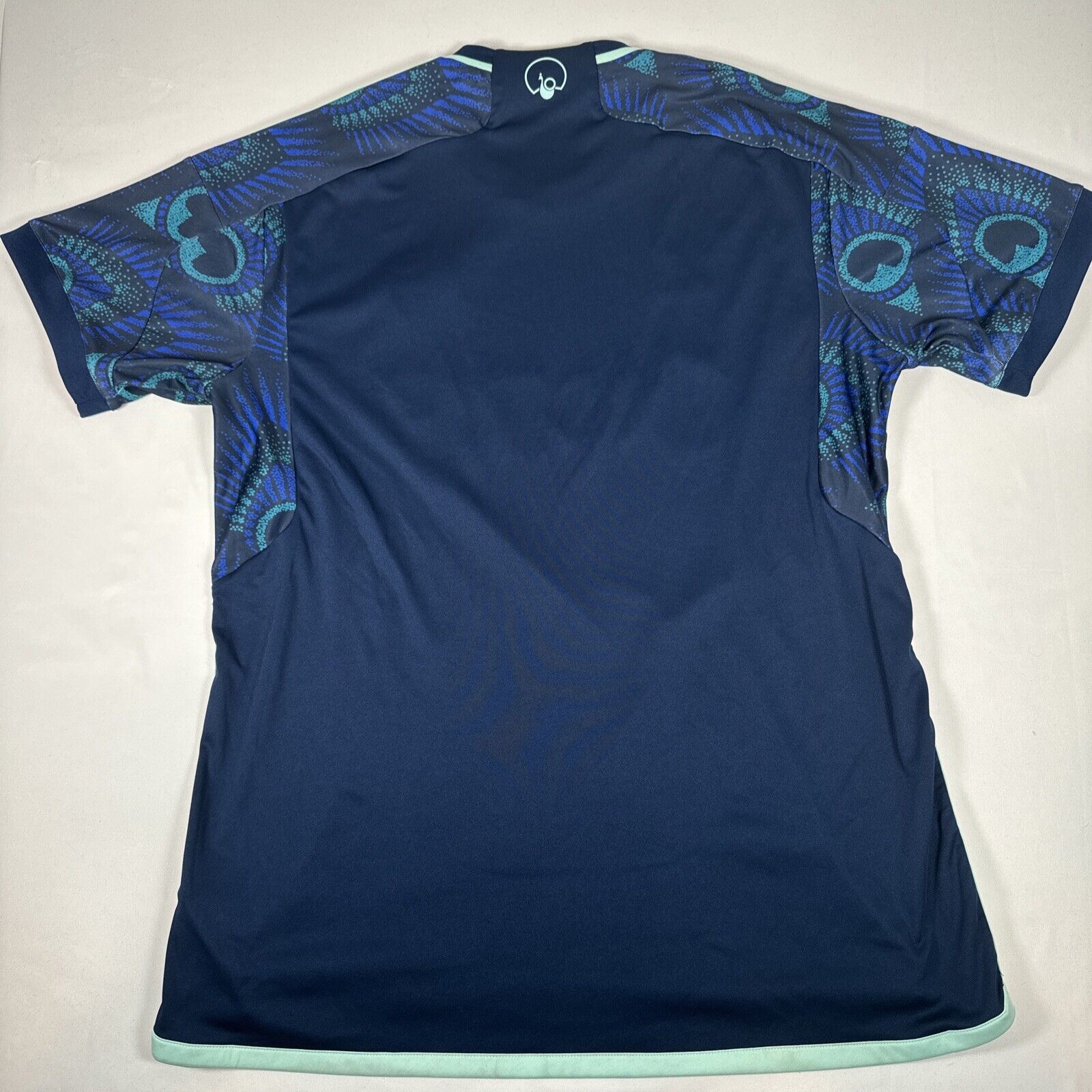 leeds united 2023 2024 away football shirt men s xl3