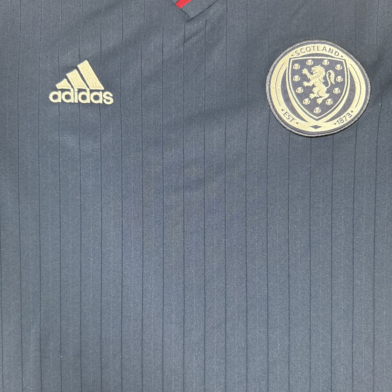 Scotland 2014/2015/2016 Home Football Shirt Men’s Medium - Football Shirt Kingdom