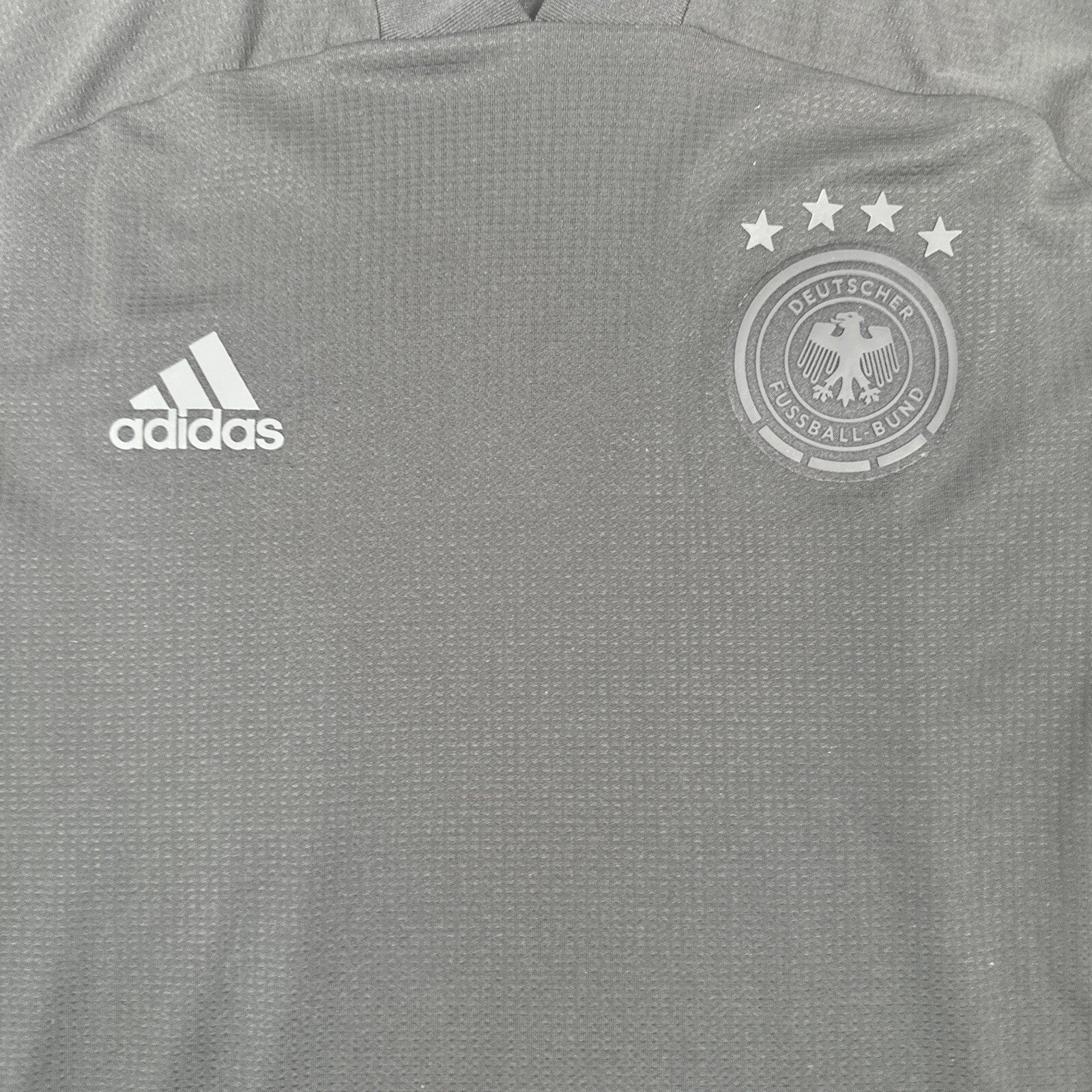 germany 2020 2021 2022 away football shirt heat rdy men s large1