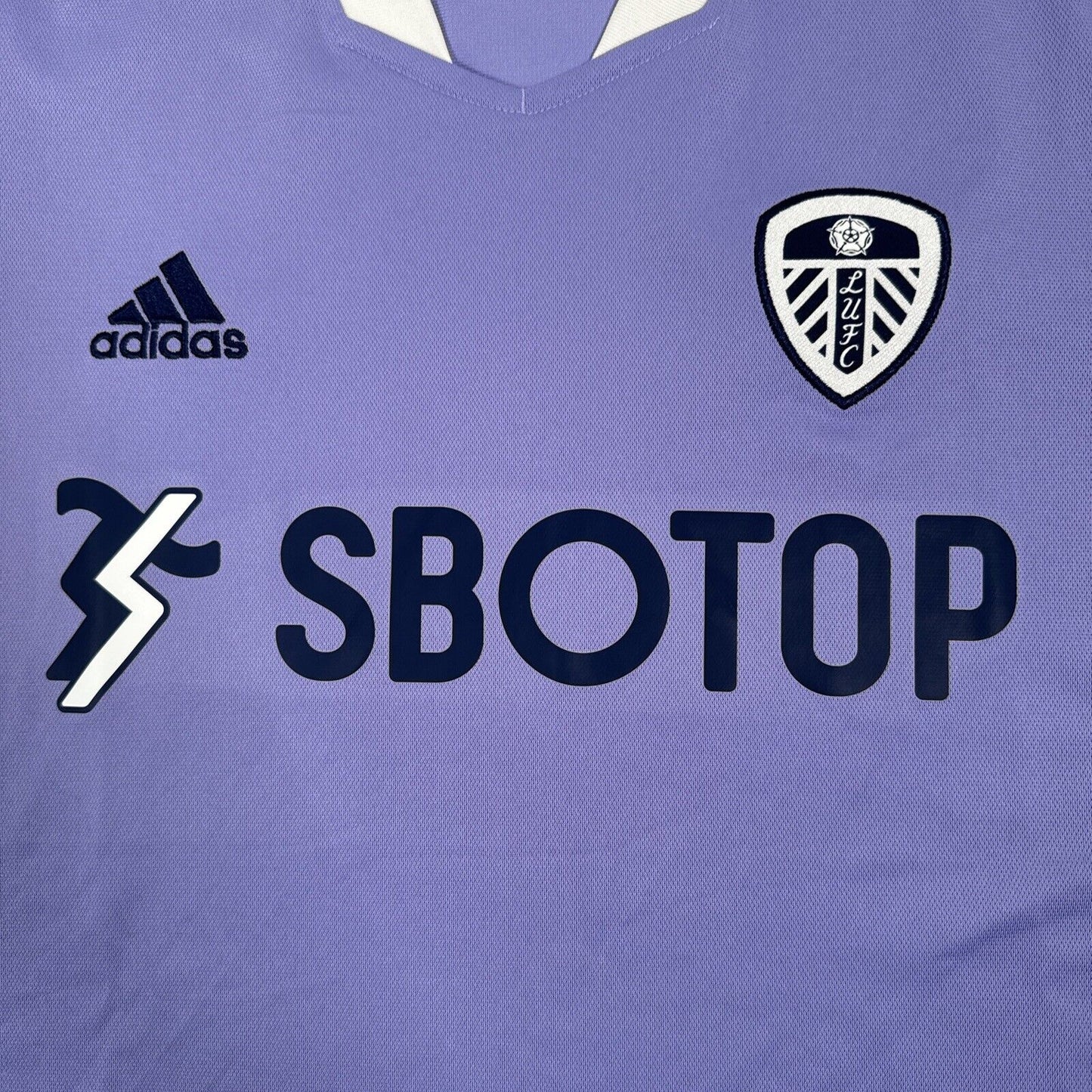 Leeds United 2021/2022 Third Football Shirt  Men’s XL - Football Shirt Kingdom