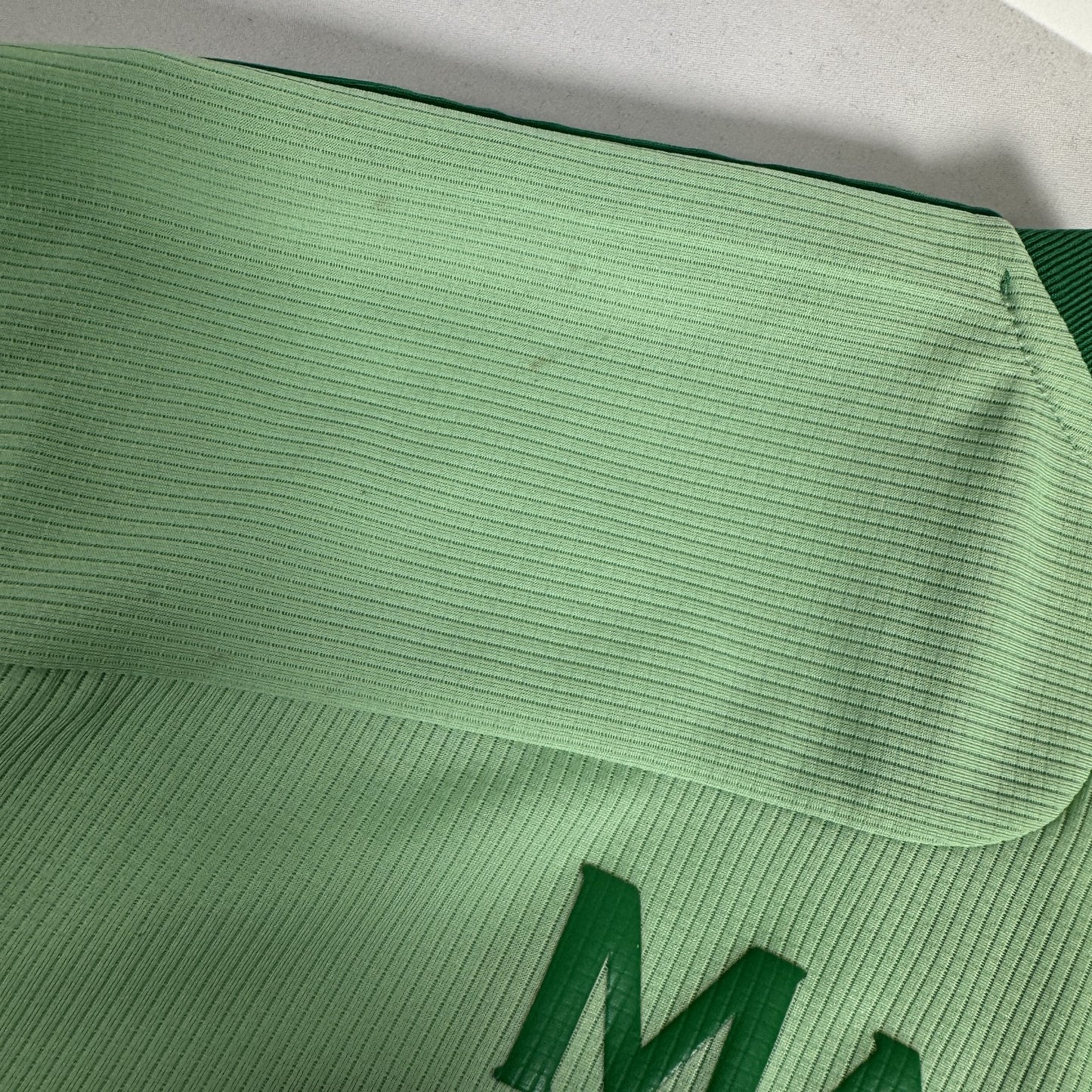 Celtic 2020/2021 Away Football Shirt Large