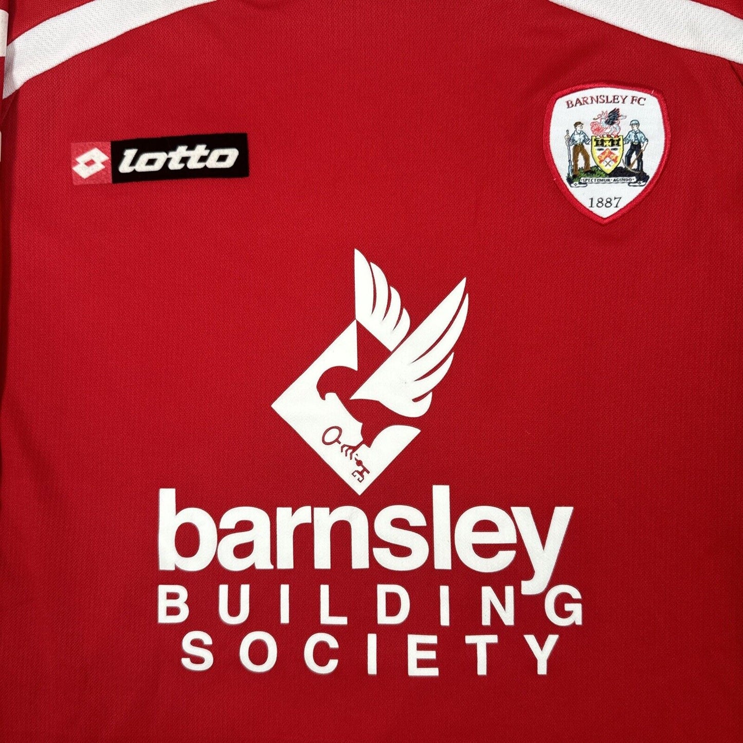 Barnsley 2010/2011 Home Football Shirt Men’s Large - Football Shirt Kingdom