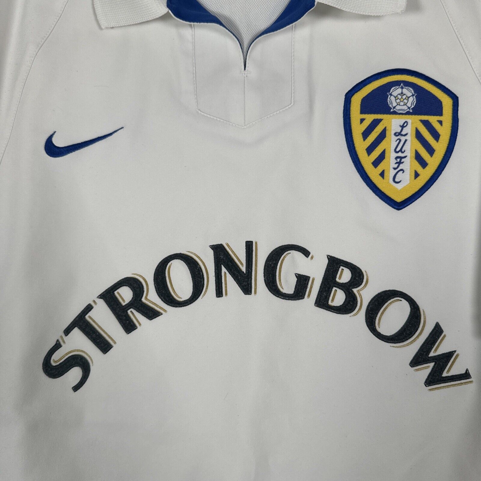 Leeds United 2002/2003 Home Football Shirt  Men’s XL - Football Shirt Kingdom