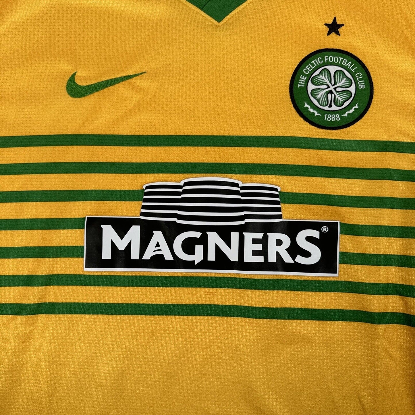 Celtic 2013/2014 Away Football Shirt Men’s Medium - Football Shirt Kingdom