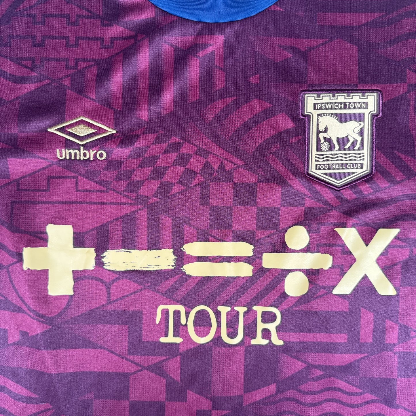 Ipswich Town 2024/2025 Away Football Shirt Medium