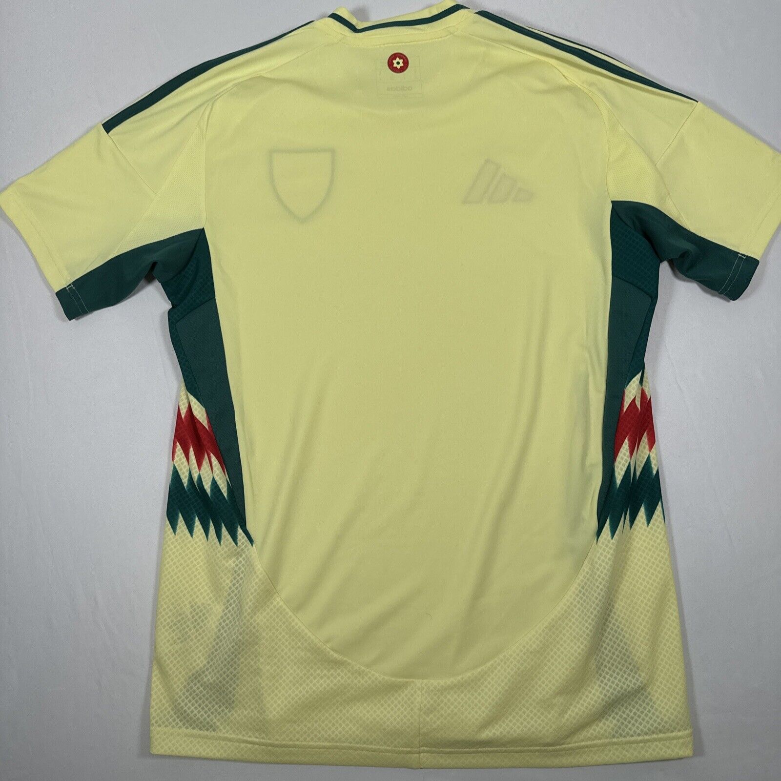 wales 2024 2025 away football shirt men s medium3