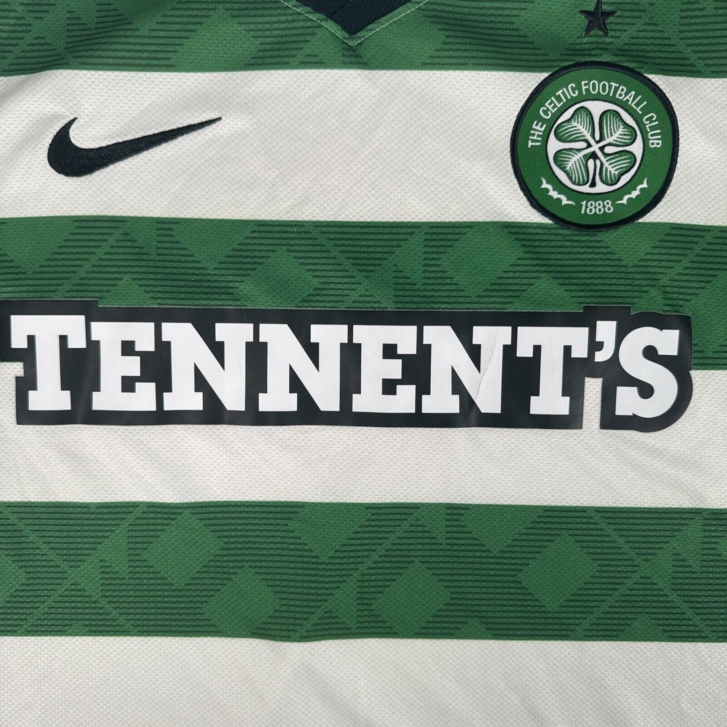 Celtic 2010/2011/2012 Home Football Shirt  Men’s Large - Football Shirt Kingdom