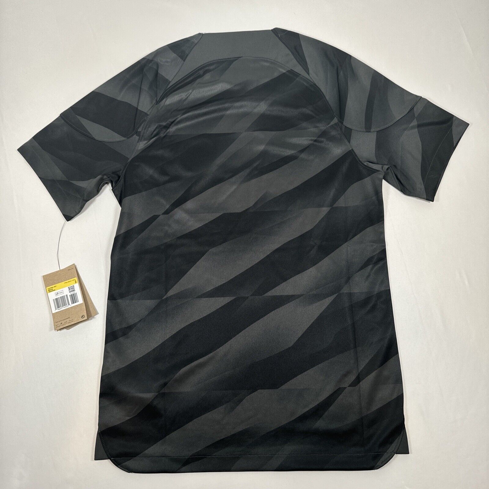 chelsea 2023 2024 goalkeeper football shirt bnwt small3