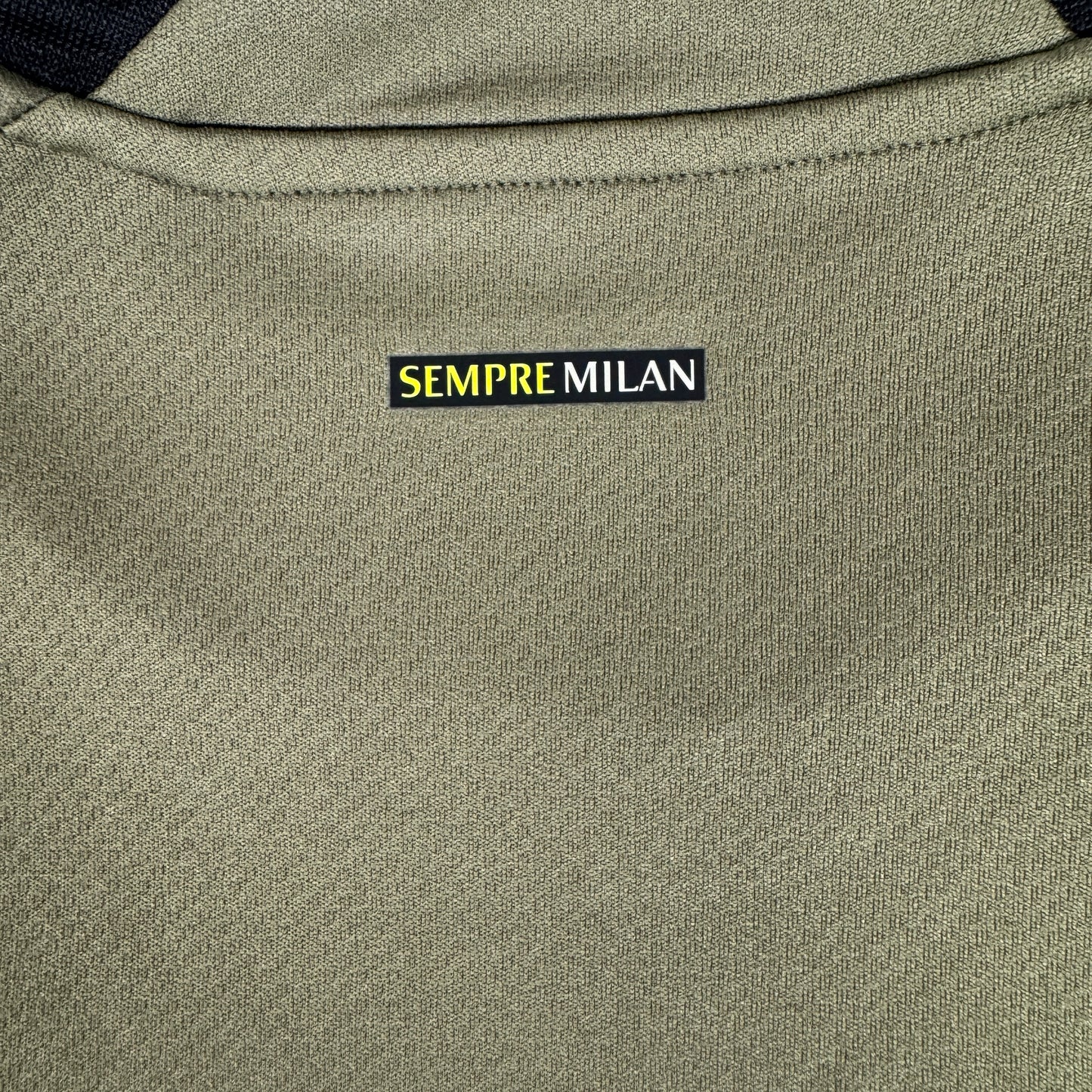 AC Milan 2022/2023 Third Football Shirt Large – Football Shirt Kingdom