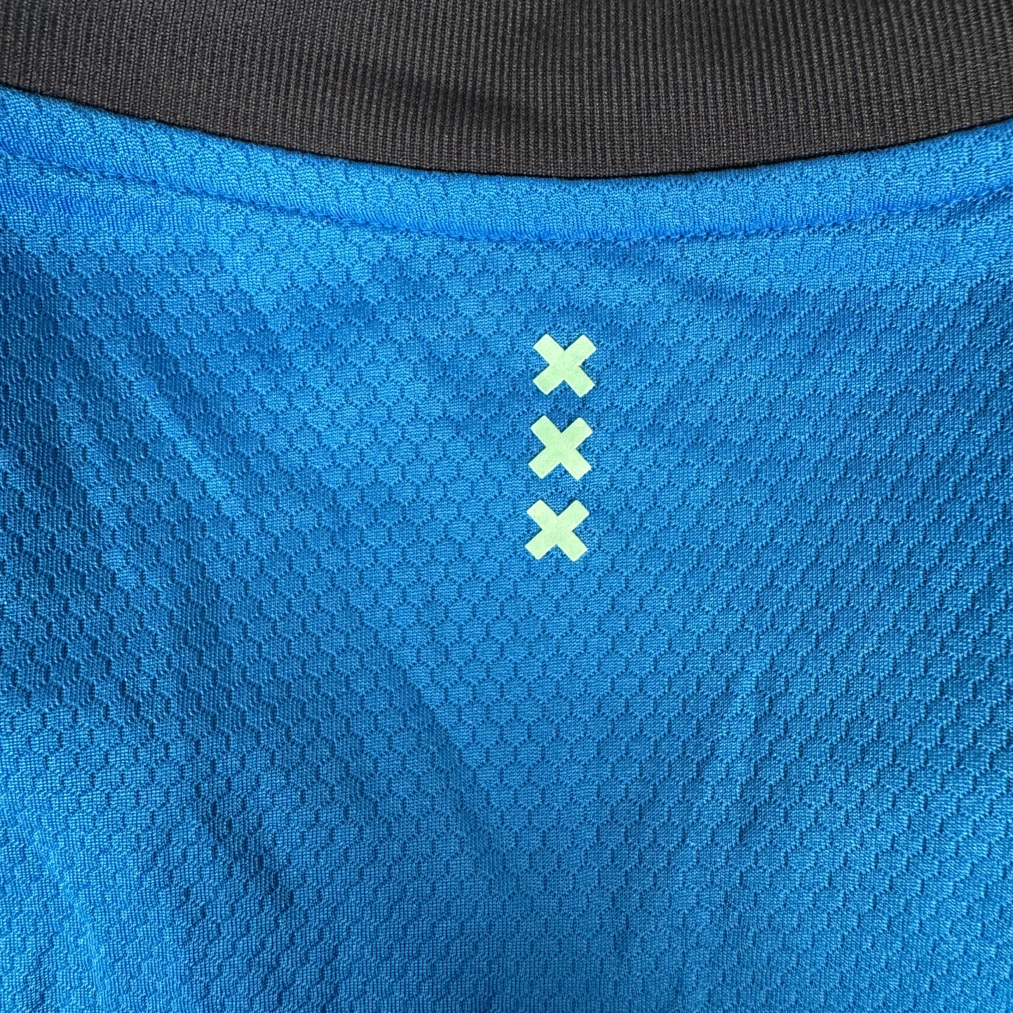 Ajax 2021/2022 Away Football Shirt 2XL – Football Shirt Kingdom