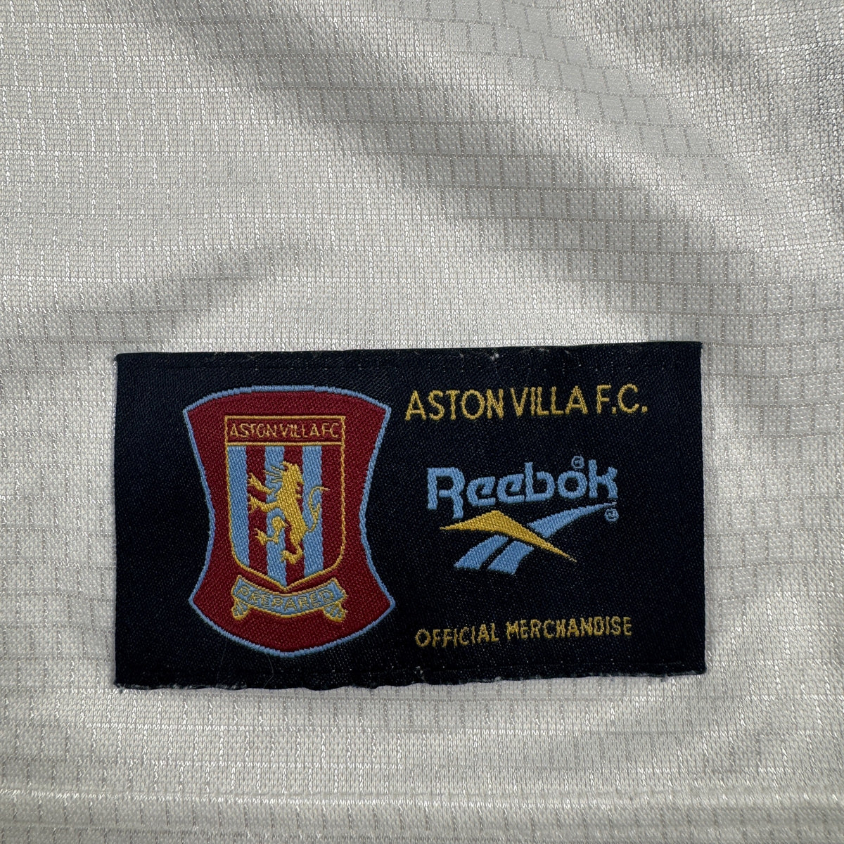 Aston Villa 1997/1998 away football shirt, size XL